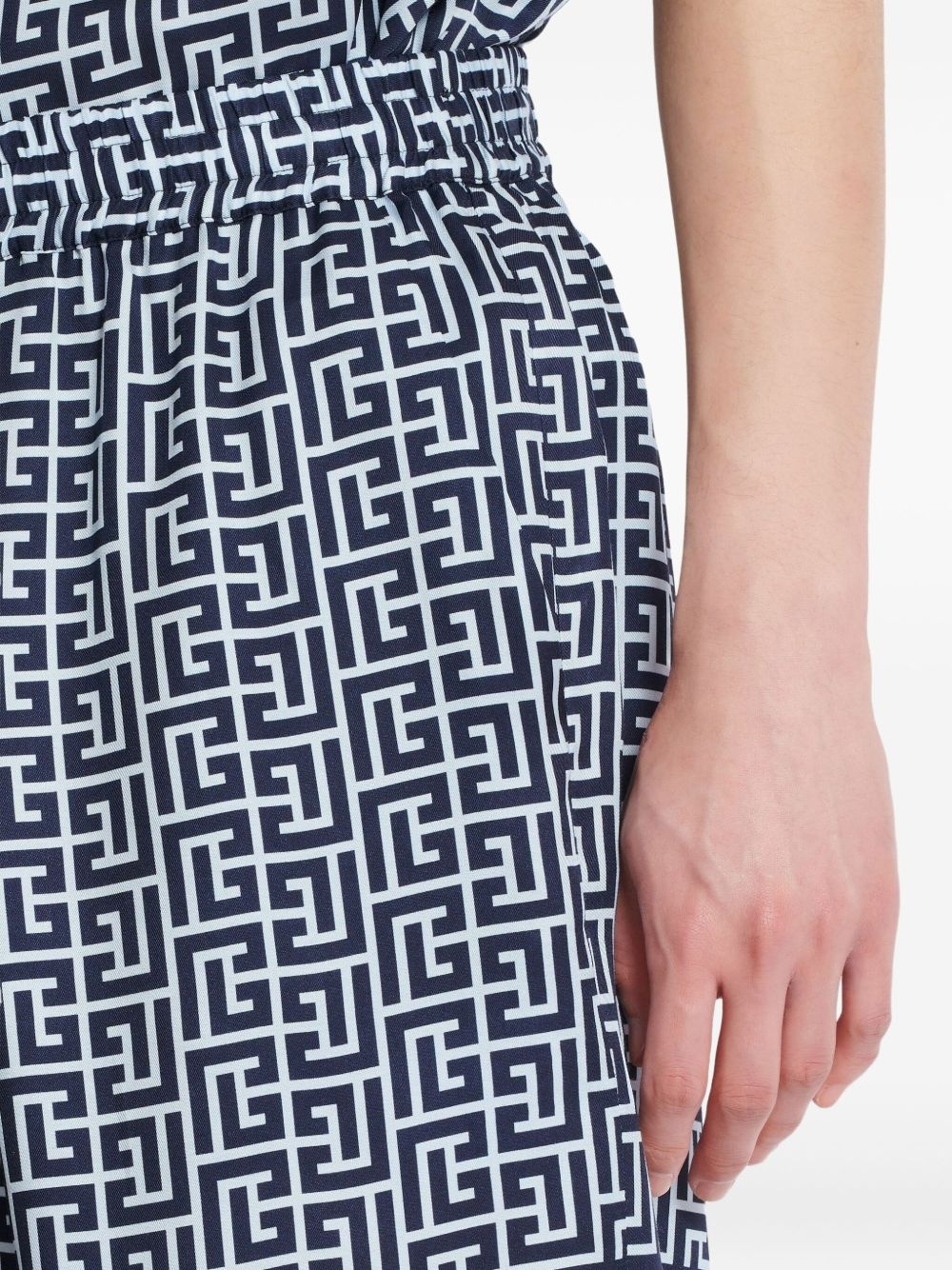 monogram-pattern shorts - 6