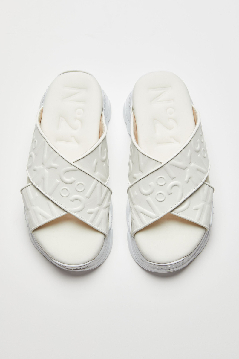 BILLY LOGO-EMBOSSED SANDALS 2