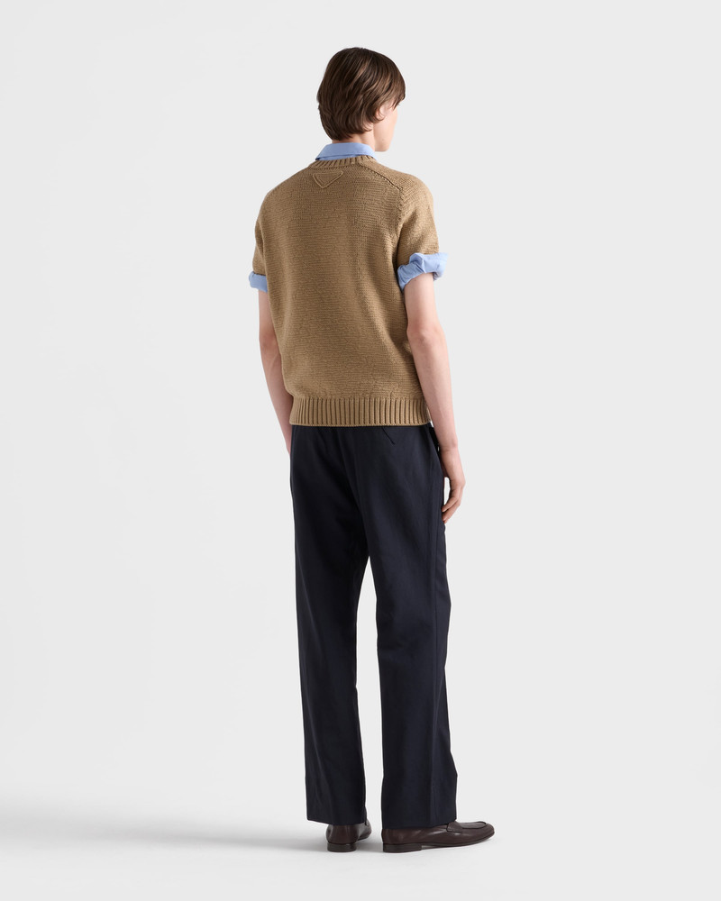 Short-sleeved wool sweater 5