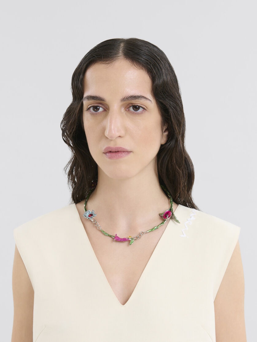 ENAMELED METAL AND RHINESTONES FLOWER POP NECKLACE - 2