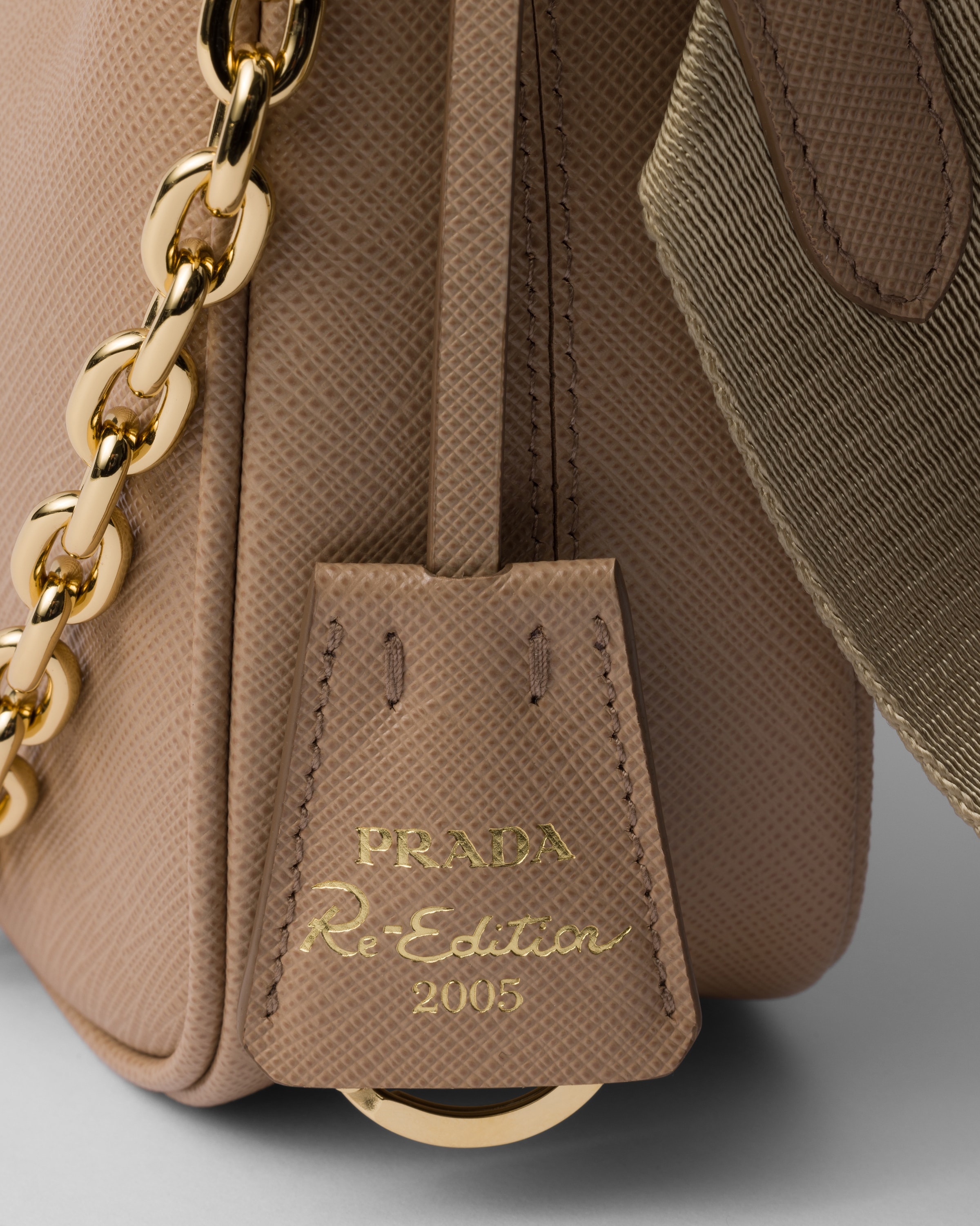 Prada Re-Edition 2005 Saffiano leather bag - 5