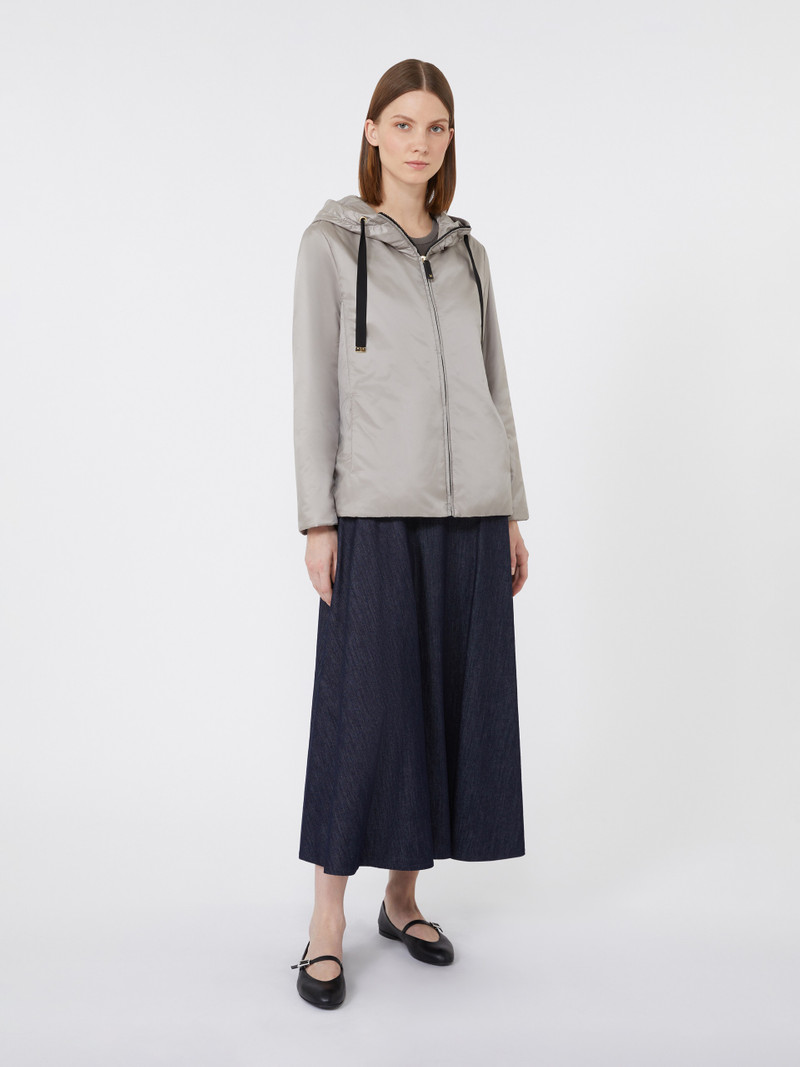Max Mara GREENH Padded, hooded jacket in water-repellent canvas outlook