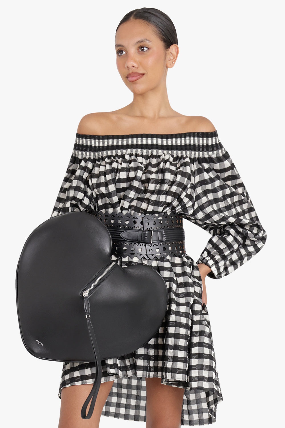 Alaïa LE COEUR OVERSIZED LEATHER CLUTCH | BLACK | parlourx
