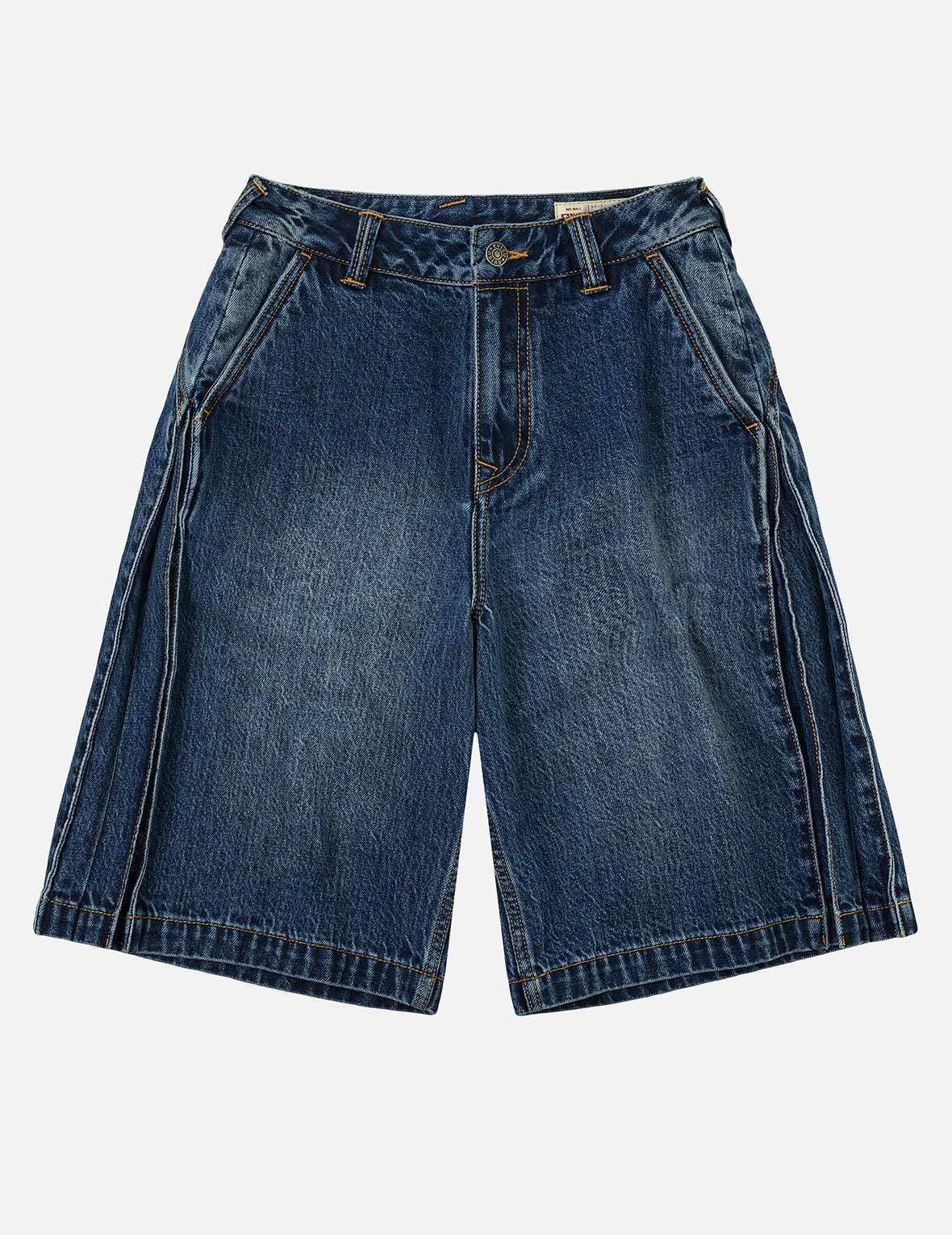 Seagull Embossed Fashion Fit Pleated Denim Shorts - 4