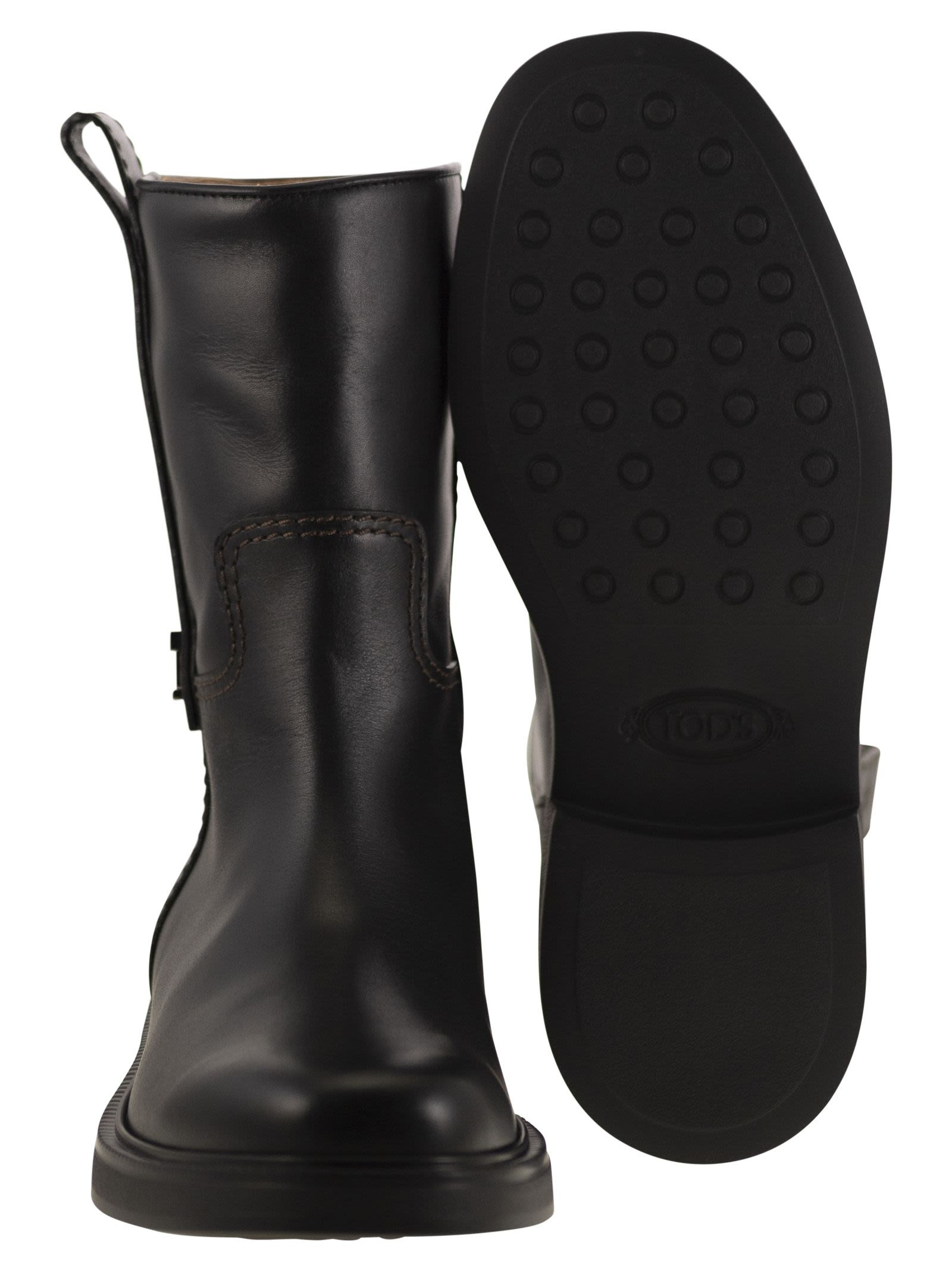 Tod's Women Leather Ankle Boot - 5