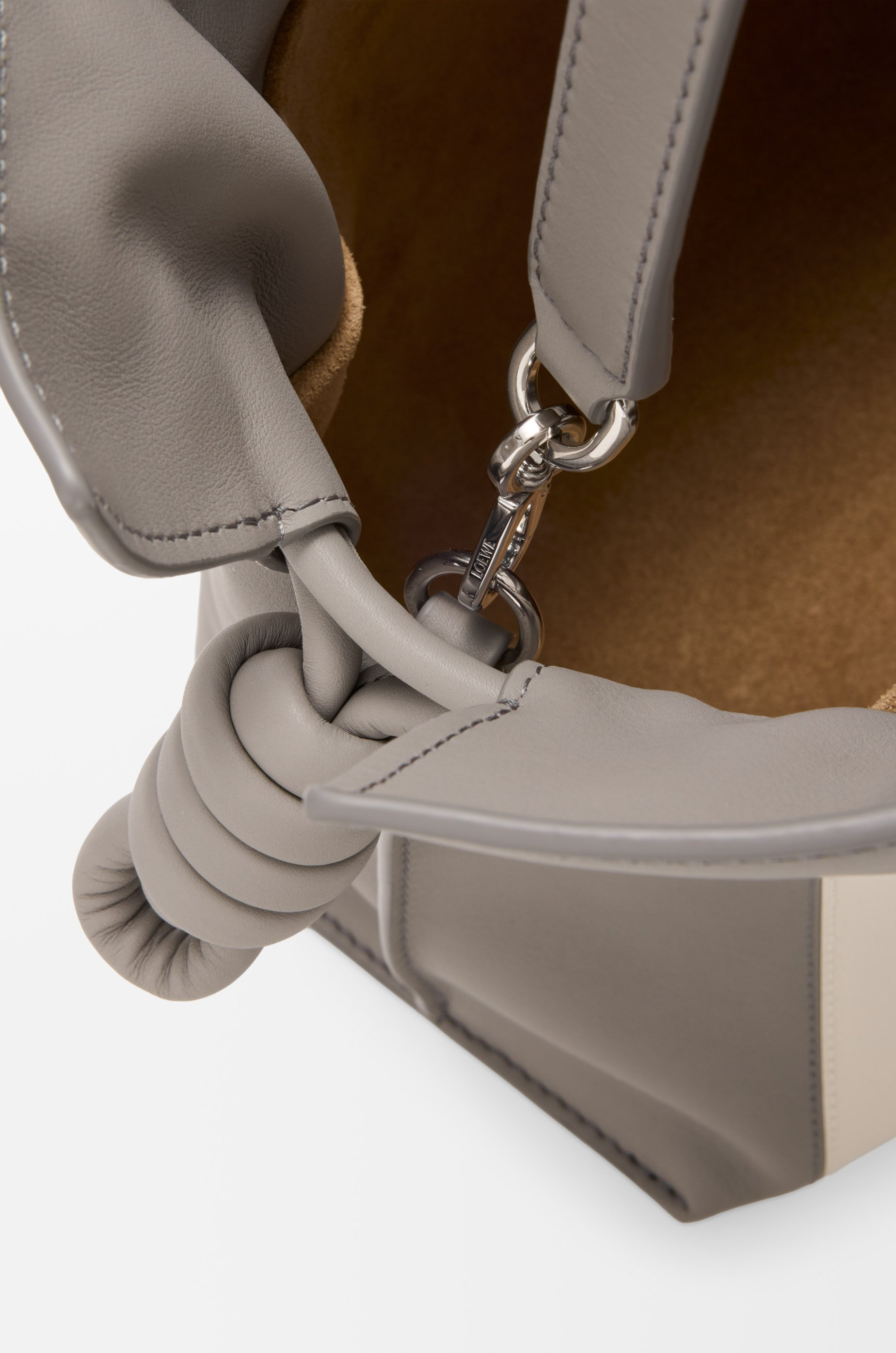 Medium Flamenco clutch in nappa calfskin - 10