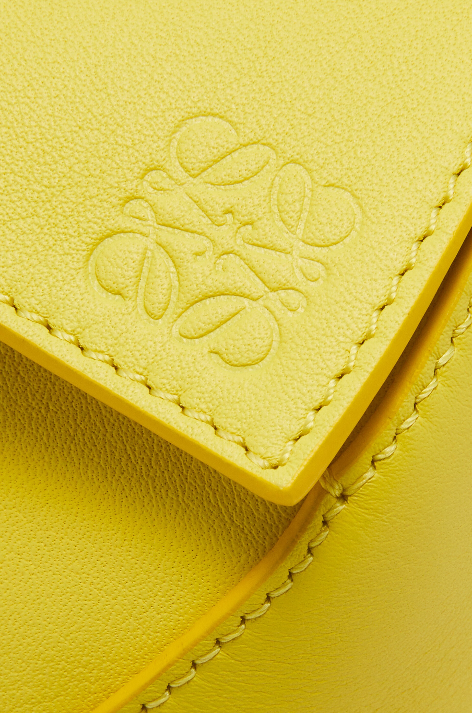 LOEWE｜ (Mini Puzzle bumbag in classic calfskin (B510EB1 LOEWE Mini Puzzle Bumbag in Classic Calfskin Lemon Zest in