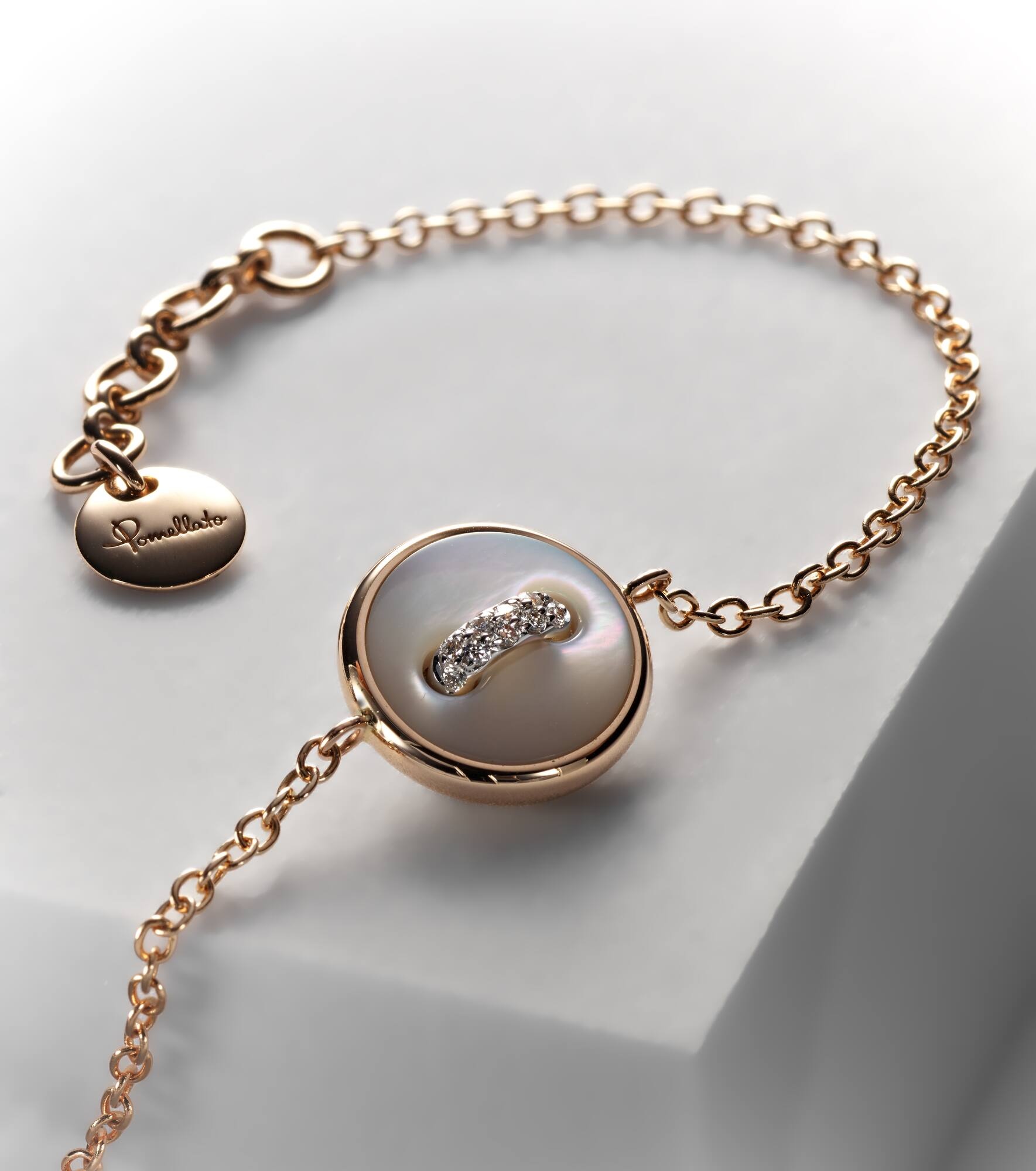 Pom Pom Dot 18kt rhodium-plated rose gold bracelet with mother-of-pearl and diamonds - 5