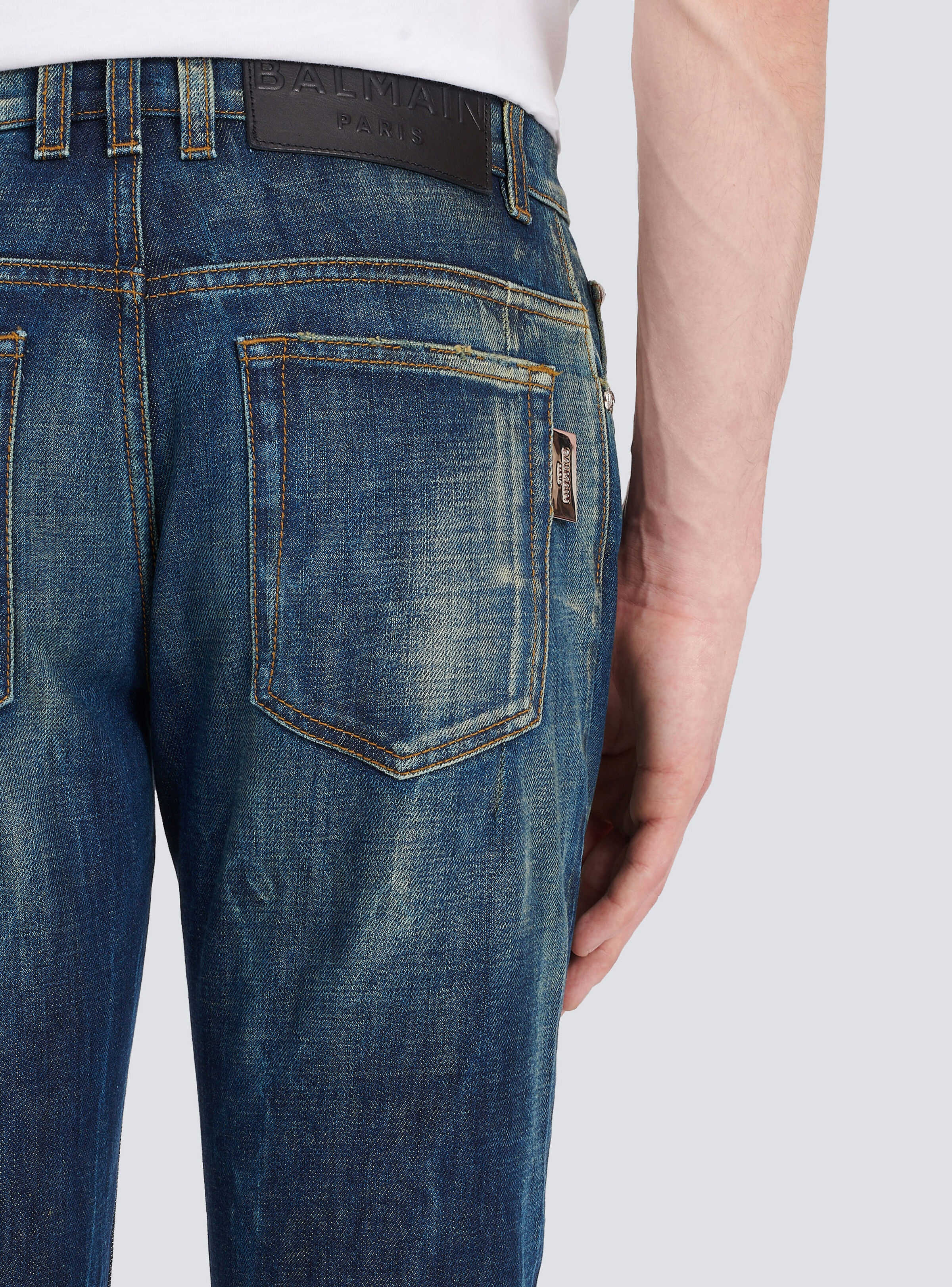 Slim cut faded cotton jeans - 8
