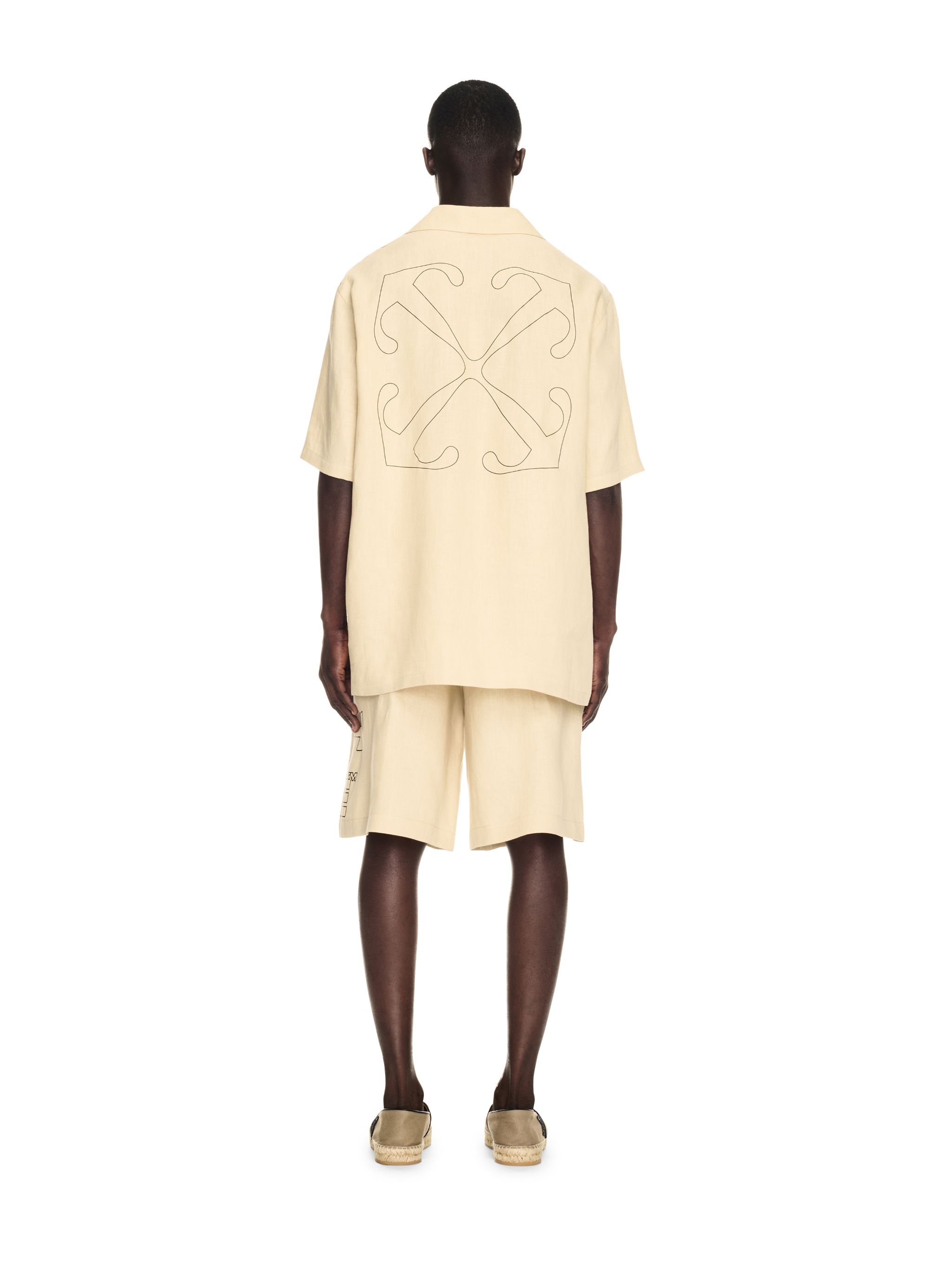 Outline Arrow Linen Short - 4