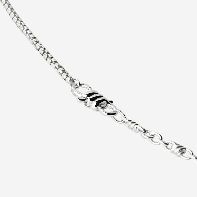 DoDo Silver Nodo Necklace outlook