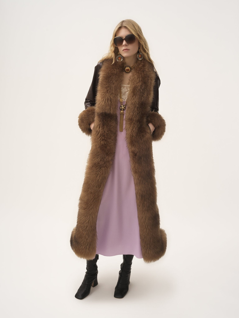 LONG COLUMN COAT IN LEATHER 3