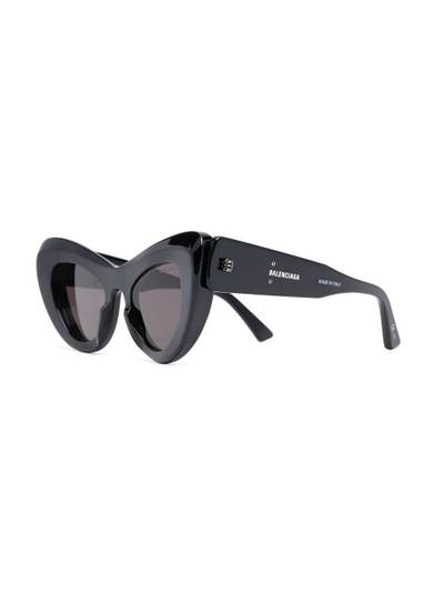 BALENCIAGA Mega cat-eye sunglasses outlook