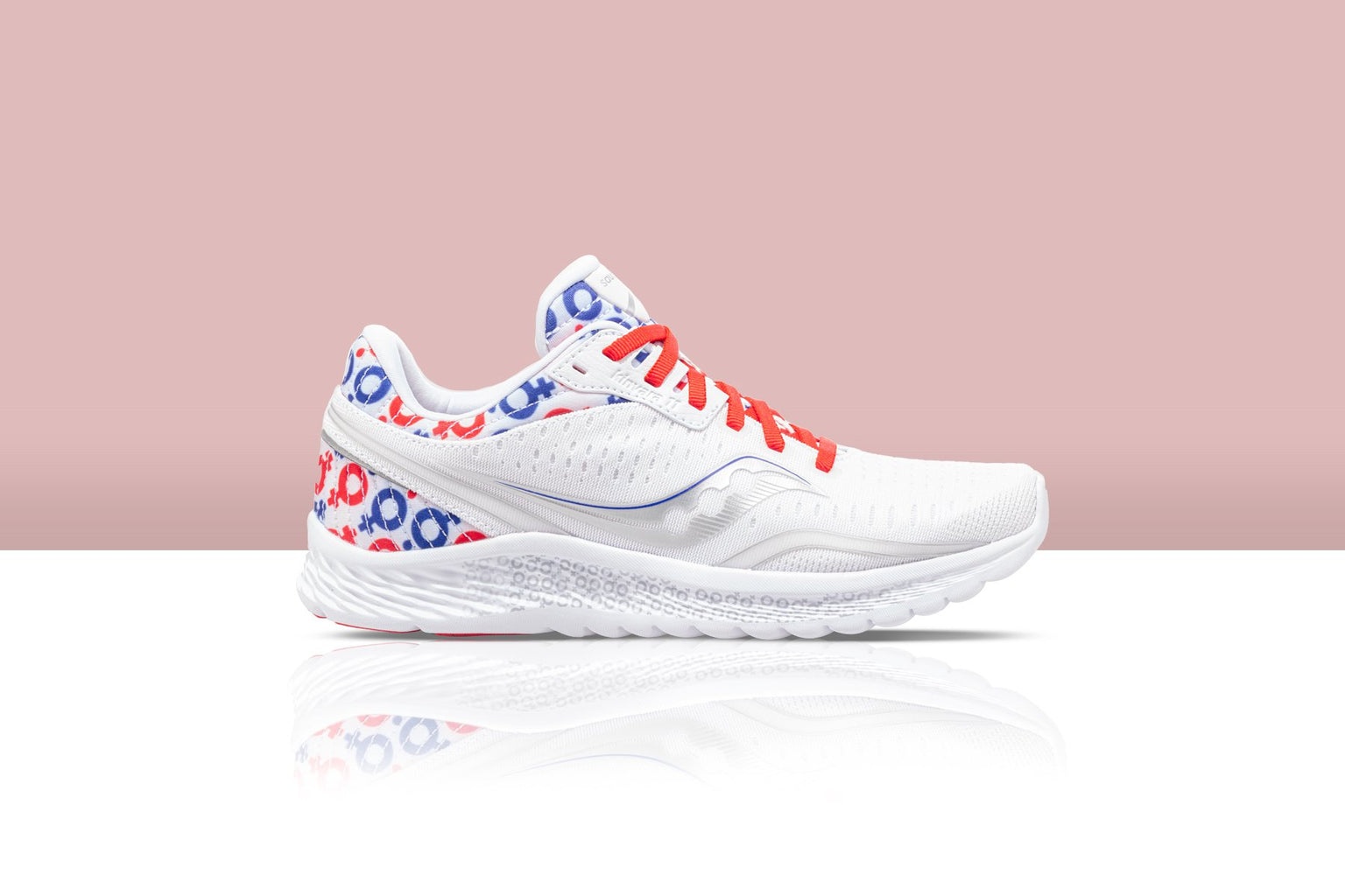 SAUCONY X PRINKSHOP WOMEN'S KINVARA 11 - WHITE/RED/BLUE - 3