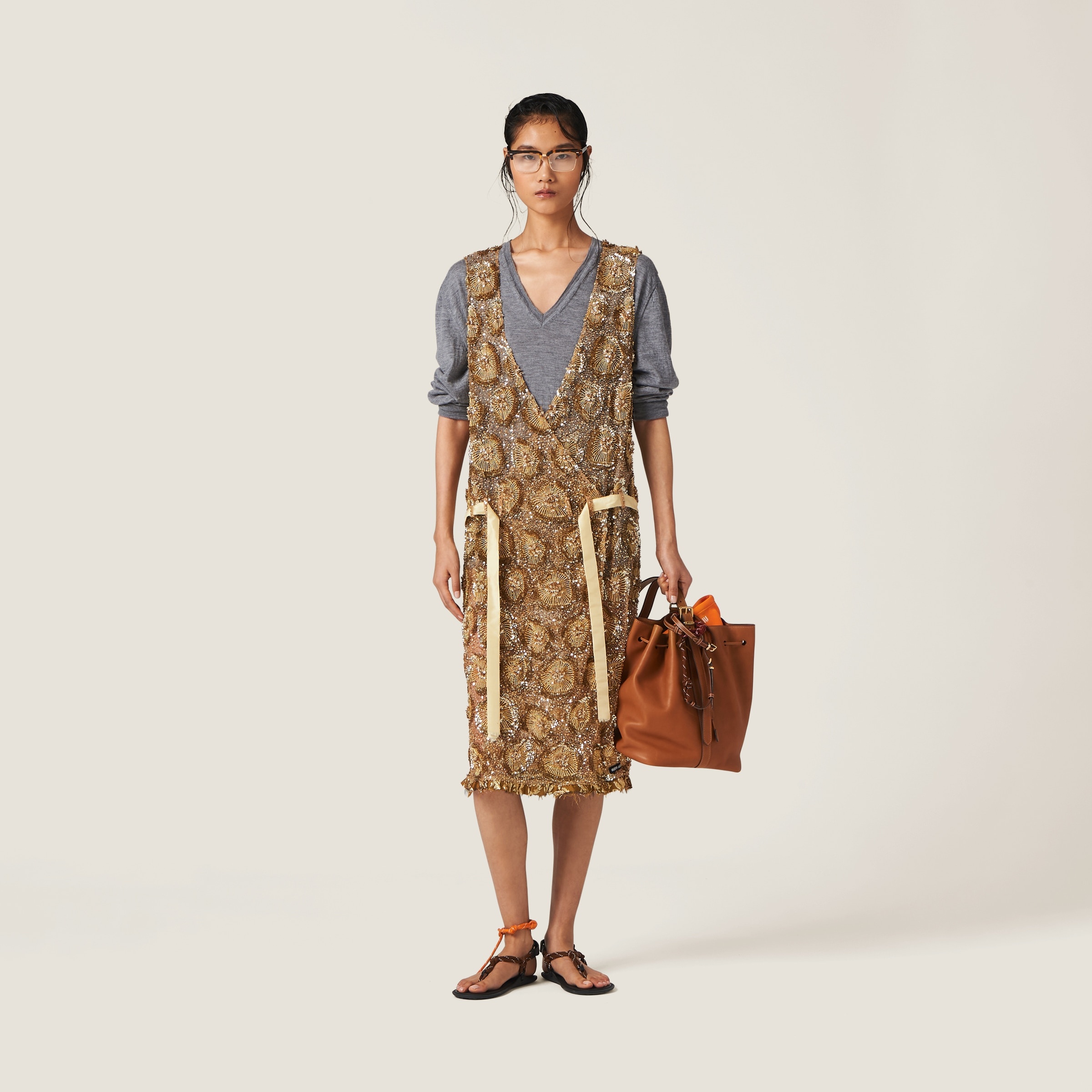 Tulle dress with floral embroidery - 2