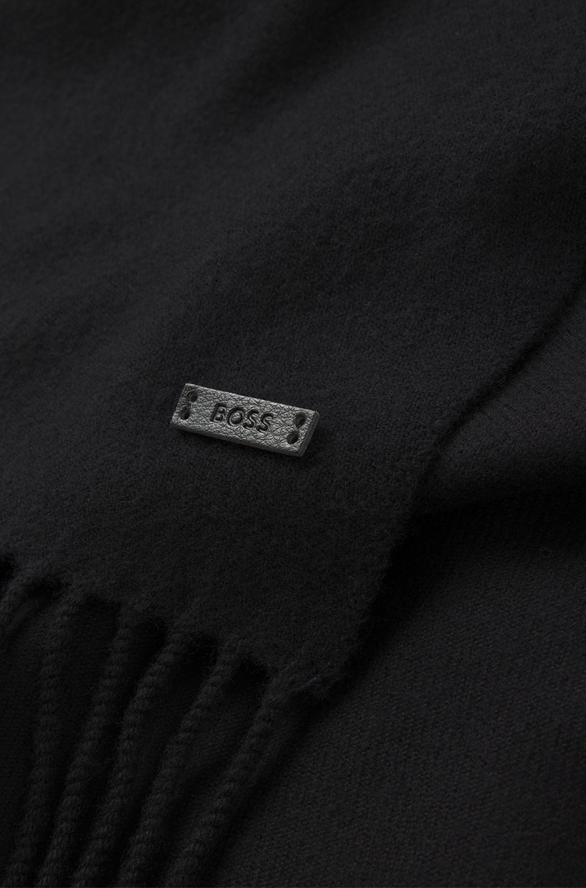 ITALIAN-MADE SCARF IN WOOL WITH LOGO PATCH - 2