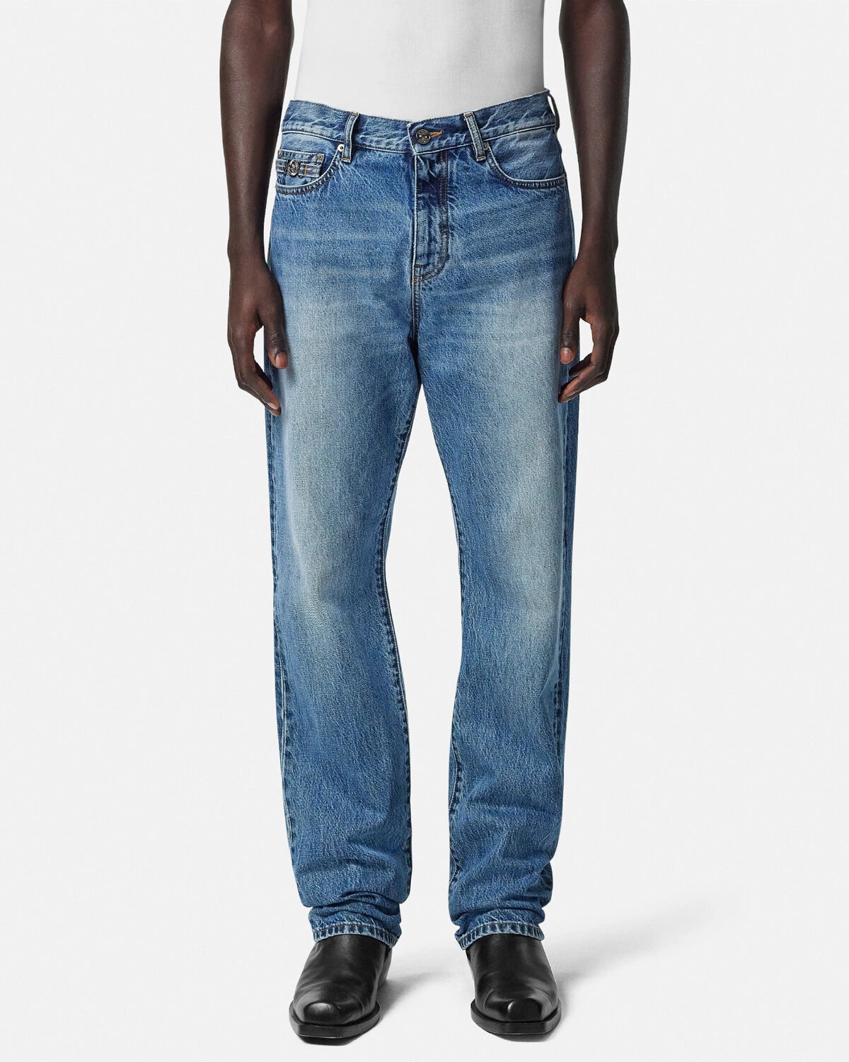 Loose-Fit Jeans - 4