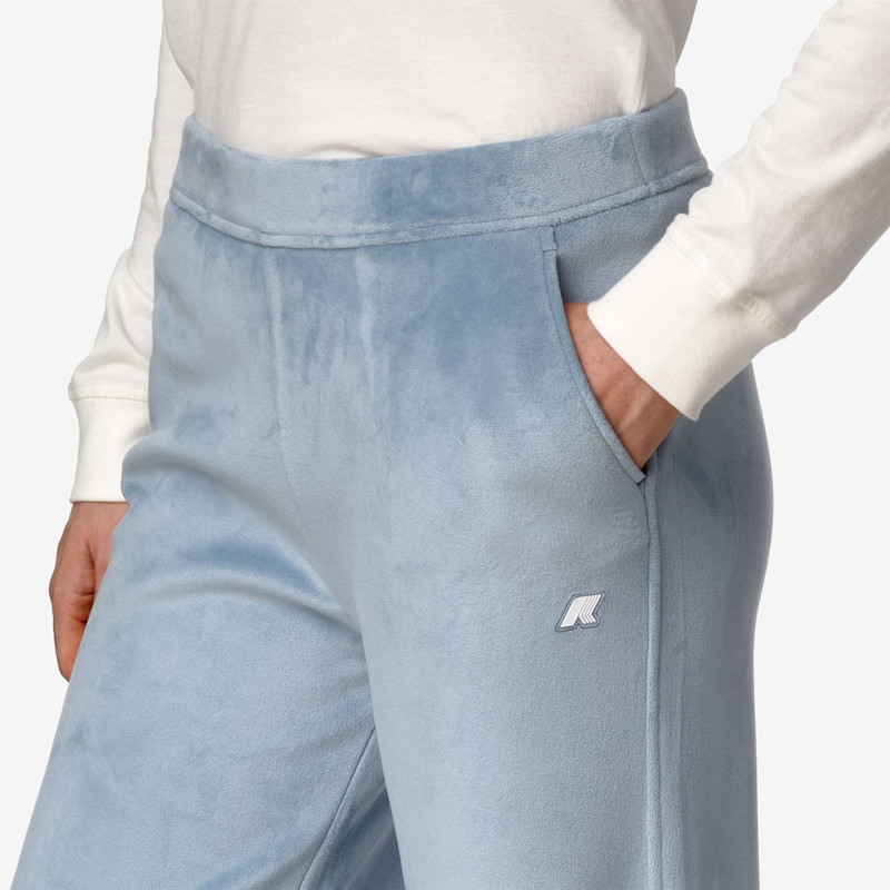K-WAY JENNY VELOUR POLAR outlook