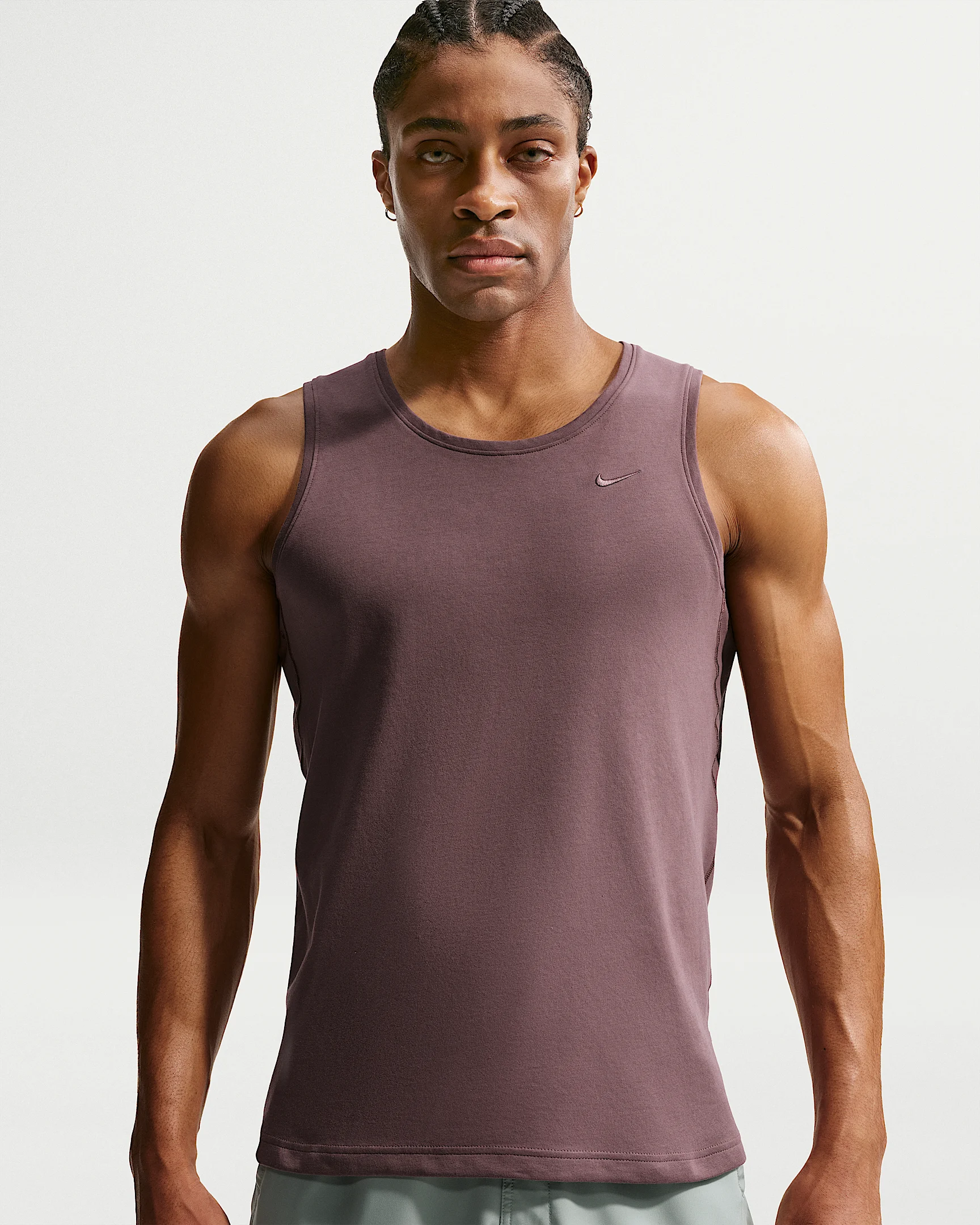 Nike Primary Men's Dri-FIT Versatile Tank - 1