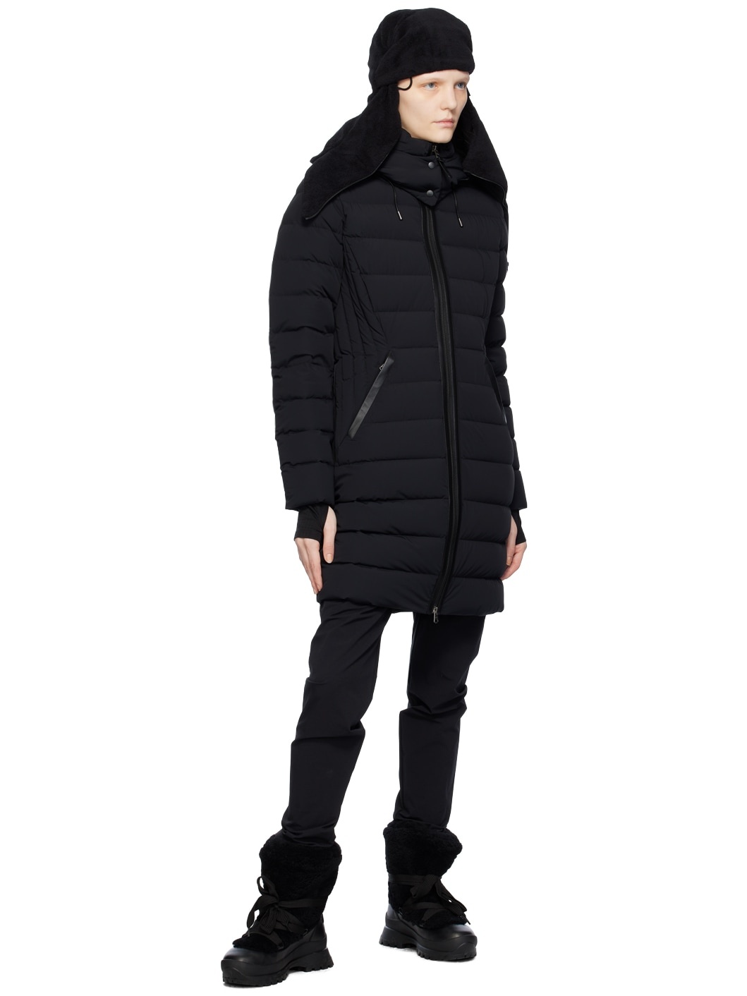 ◆MACKAGE 最新作◆Farren ダウンコート/Black◆ Farren, Agile-360 down coat with removable hood for ladies