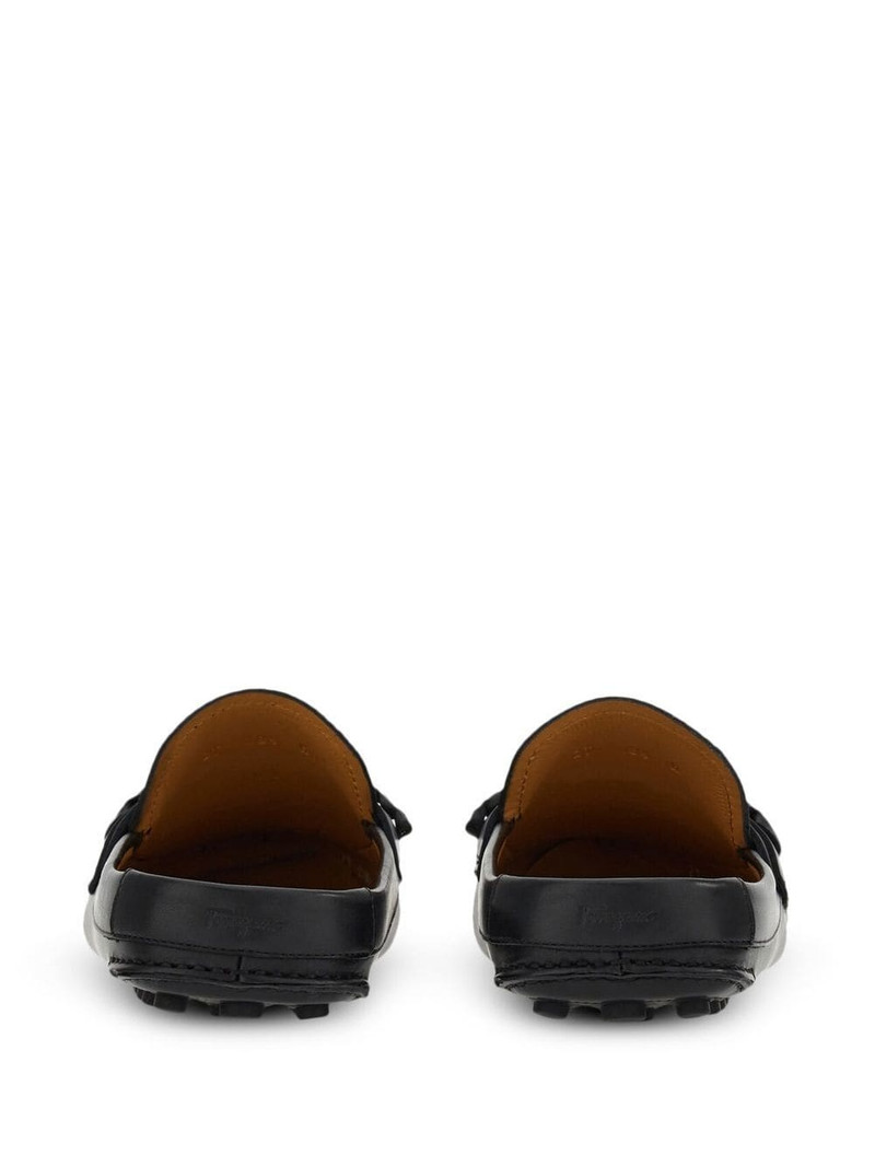 Gancini-plaque driving mules 3
