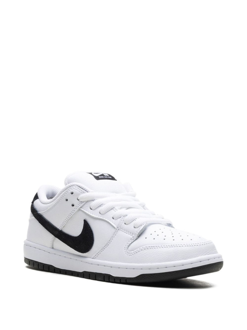 Nike SB Dunk Low "White/Black" sneakers outlook