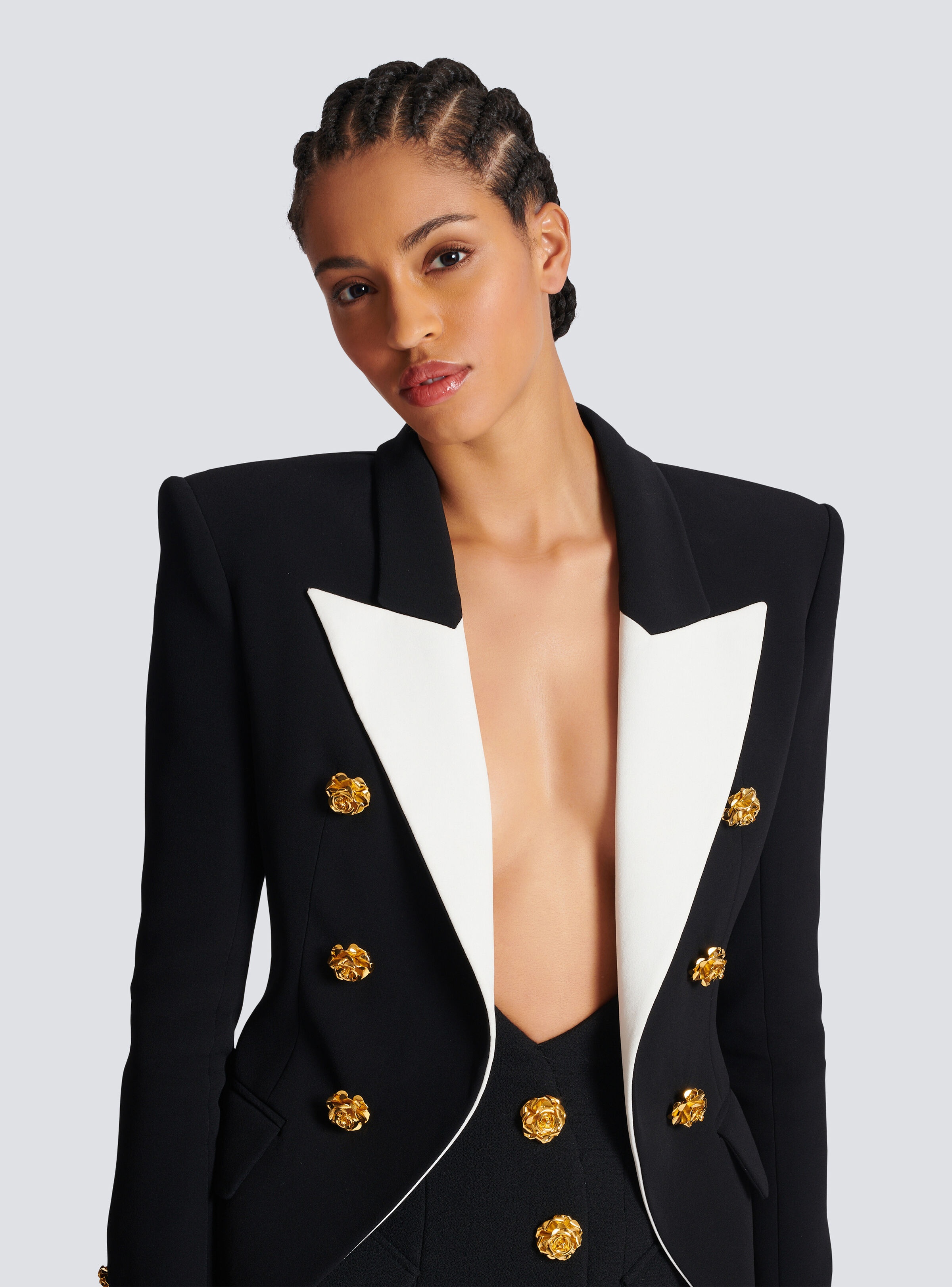 【関税＆送料込み】Balmain One Button Fitted Natte Jacket C 1-button fitted lace jacket - Women | BALMAIN
