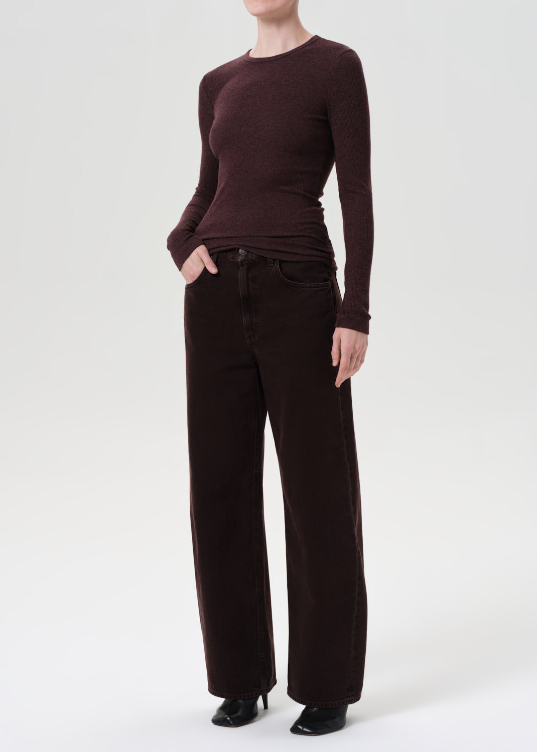 DELPHI SLIM TEE IN RAISIN - 5