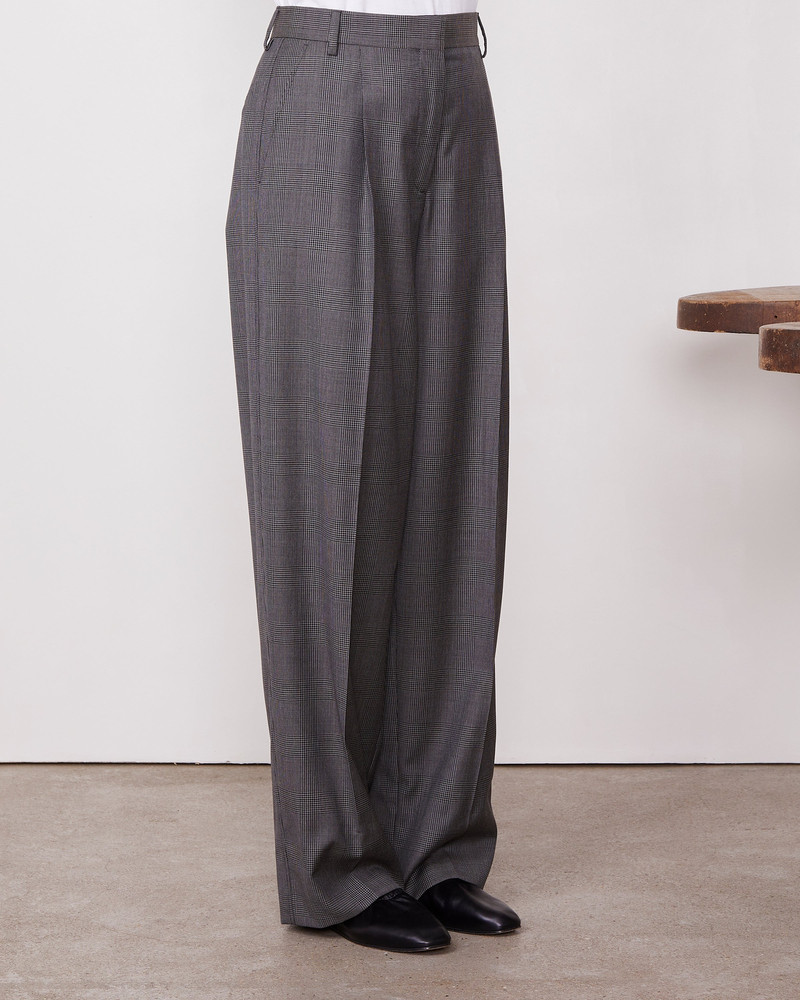 OFFICINE GÉNÉRALE NEW SOPHIE PANTS outlook