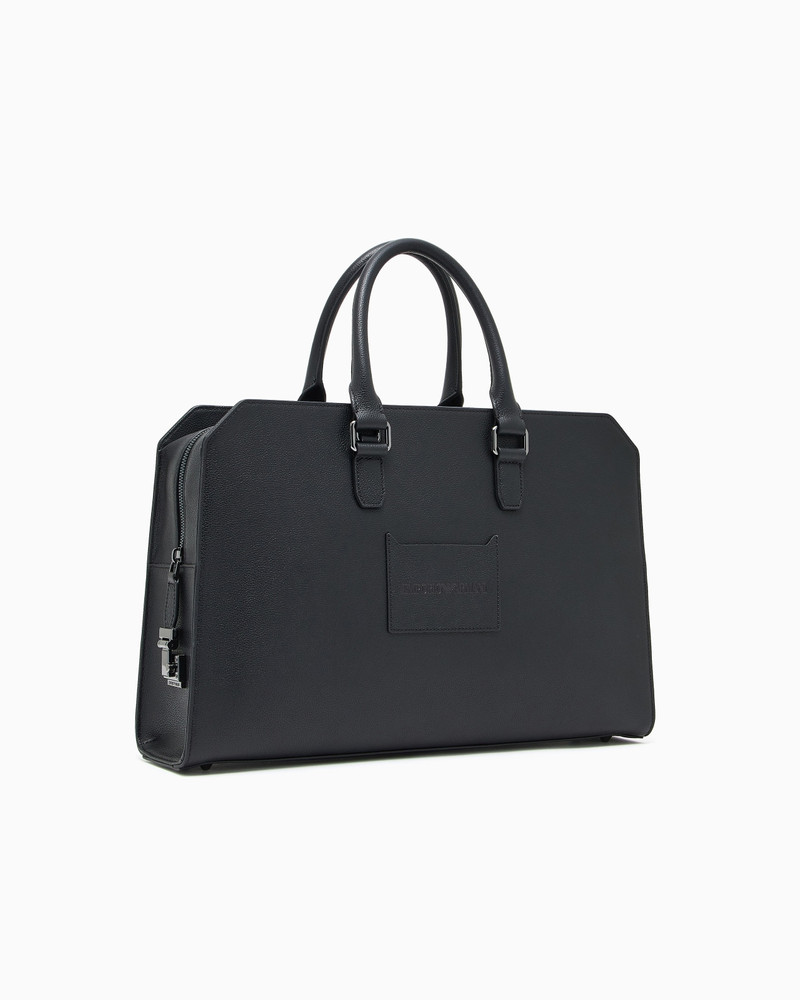 EMPORIO ARMANI TRAVEL & LUGGAGE outlook