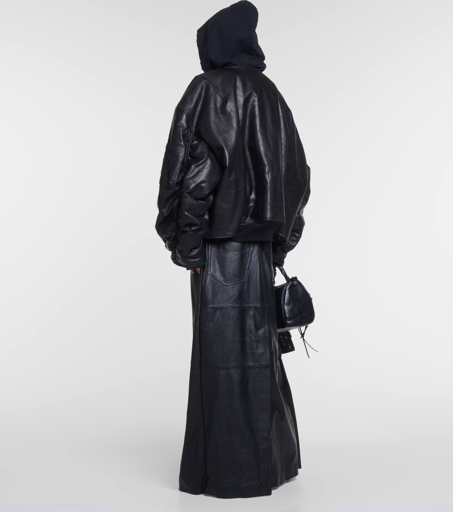 Oversized leather bomber jacket - 3