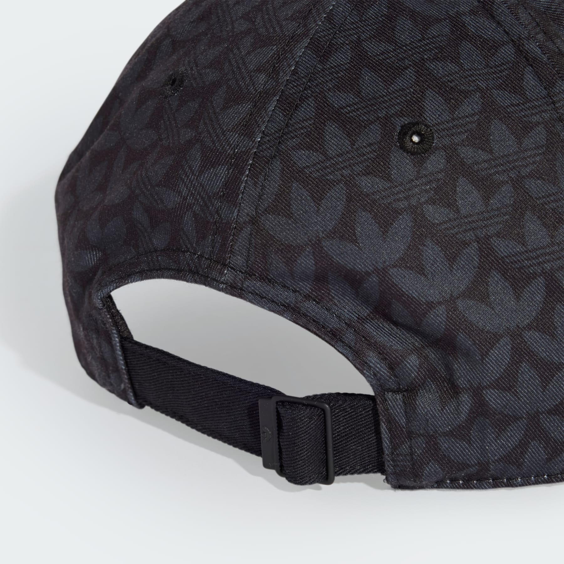 Trefoil Monogram Cap - 2