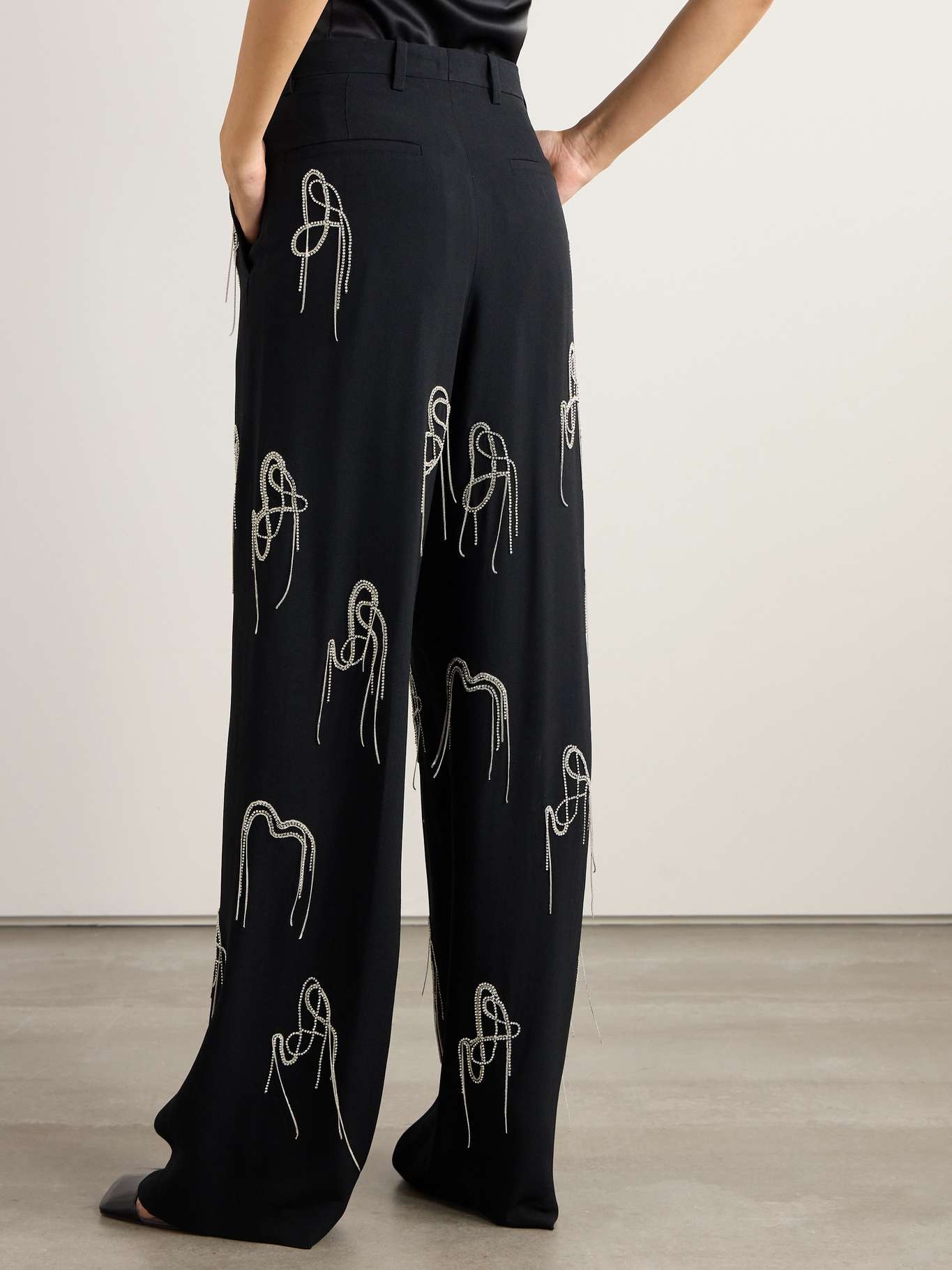 Pleated crepe wide-leg pants - 3