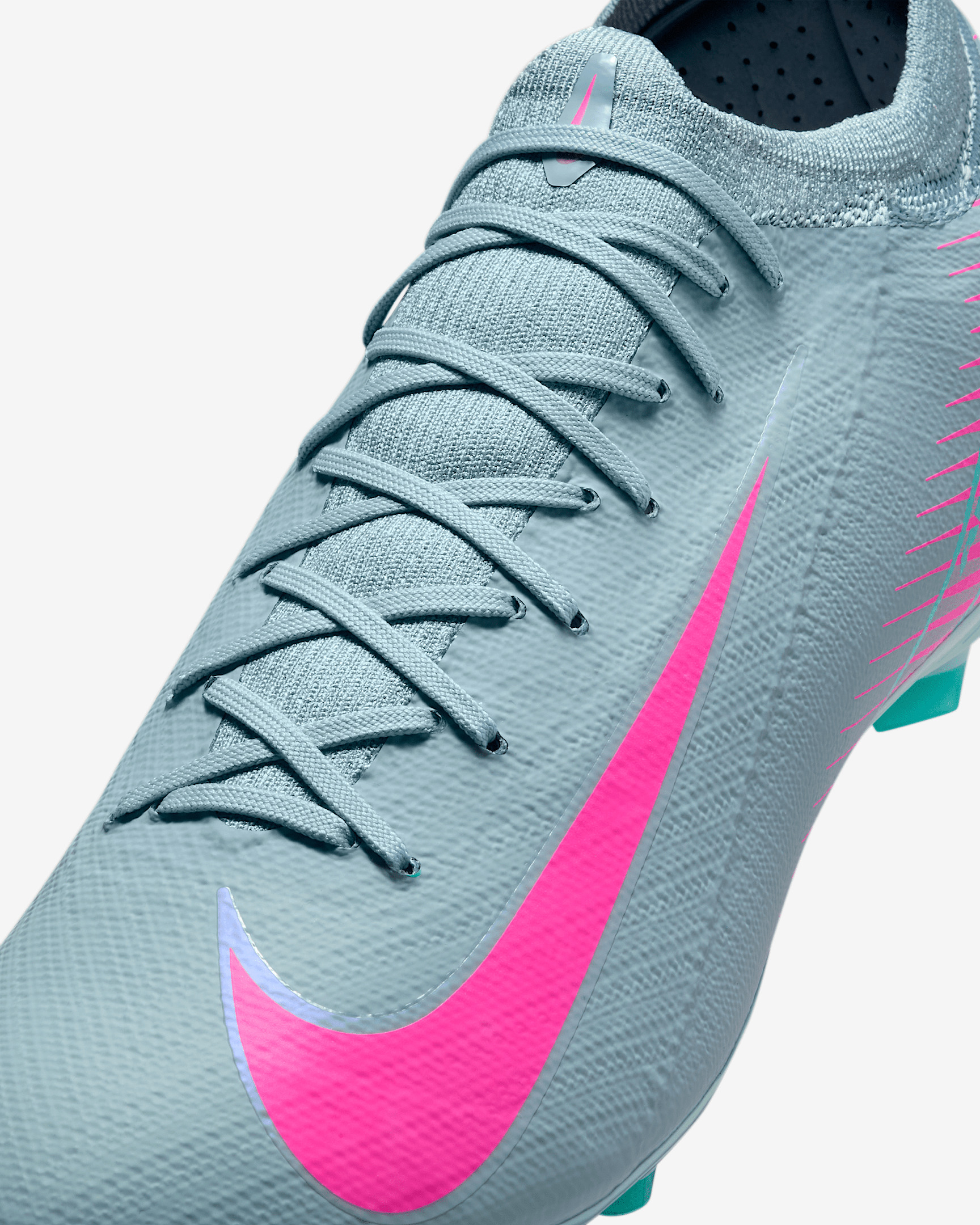 Nike Mercurial Vapor 16 Pro AG-Pro Low-Top Soccer Cleats - 8