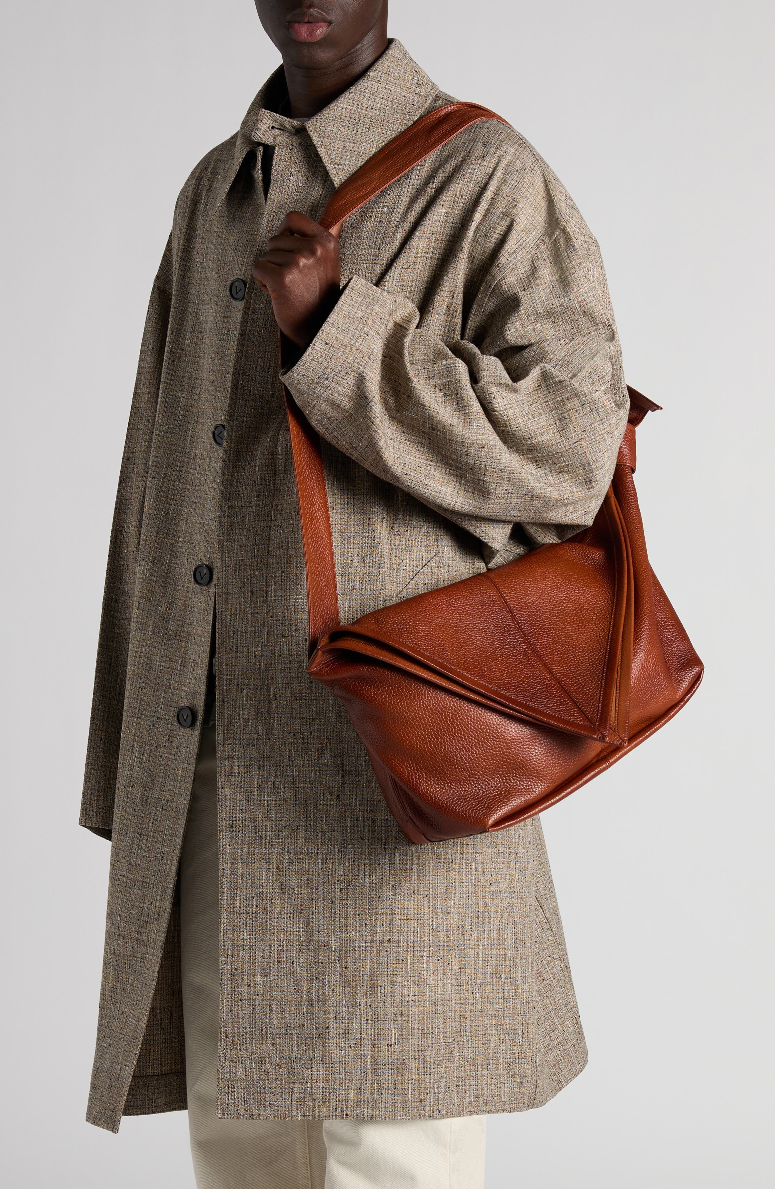 Bottega Veneta Sawyer Taurillon Leather Hobo Bag in Brown at Nordstrom - 2