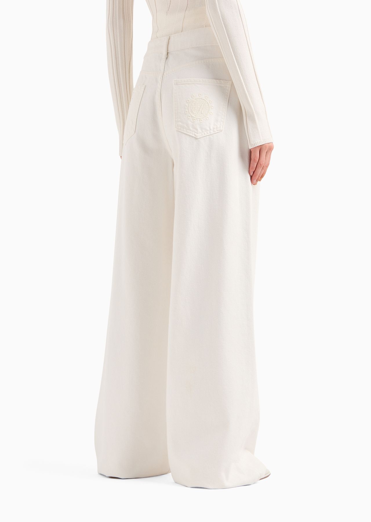 J1C Medium-high rise, wide-leg jeans in cotton drill with embroidery - 3