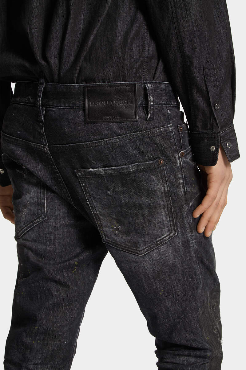 BLACK NIRVANA WASH SKATER JEANS - 6