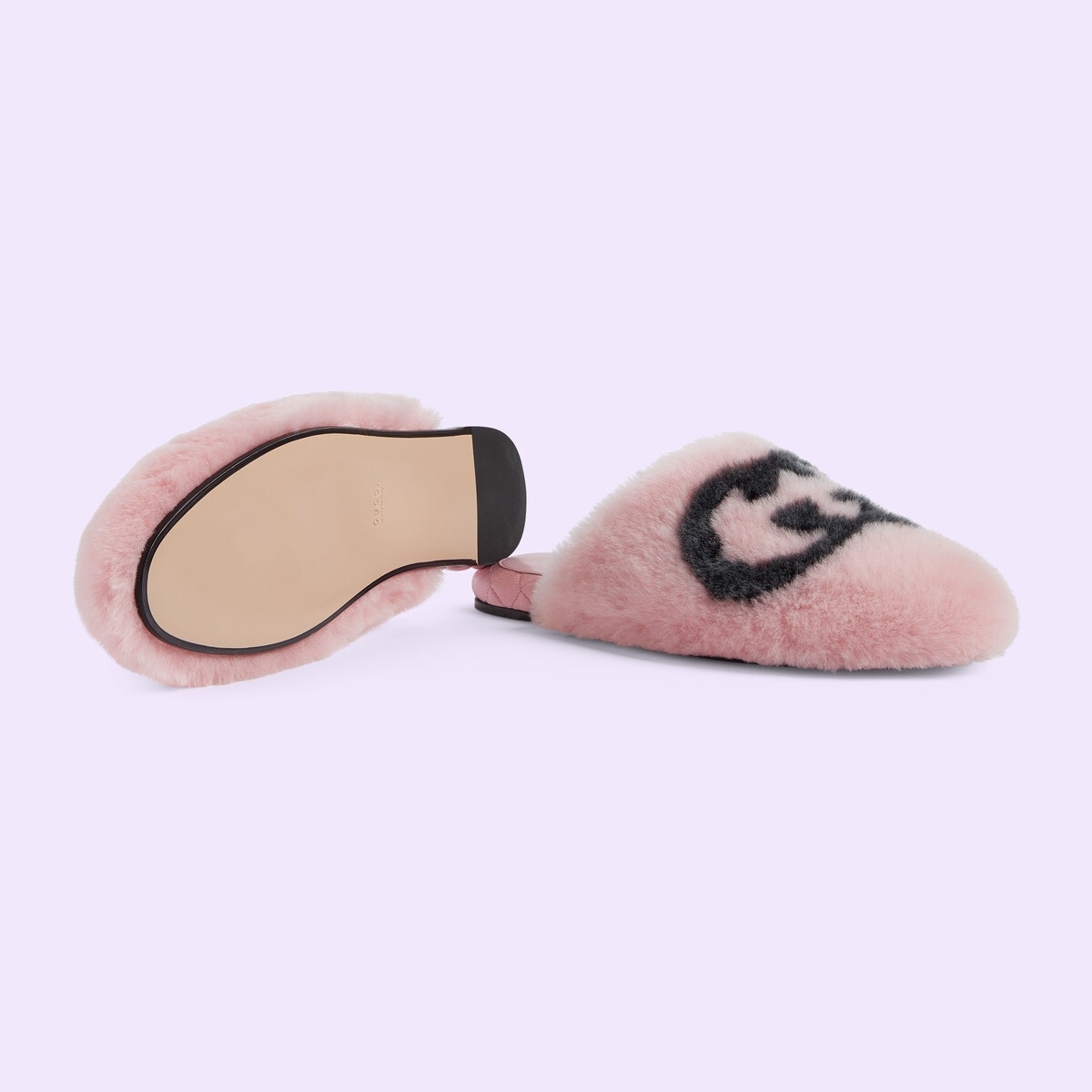 Women's Interlocking G slipper - 6