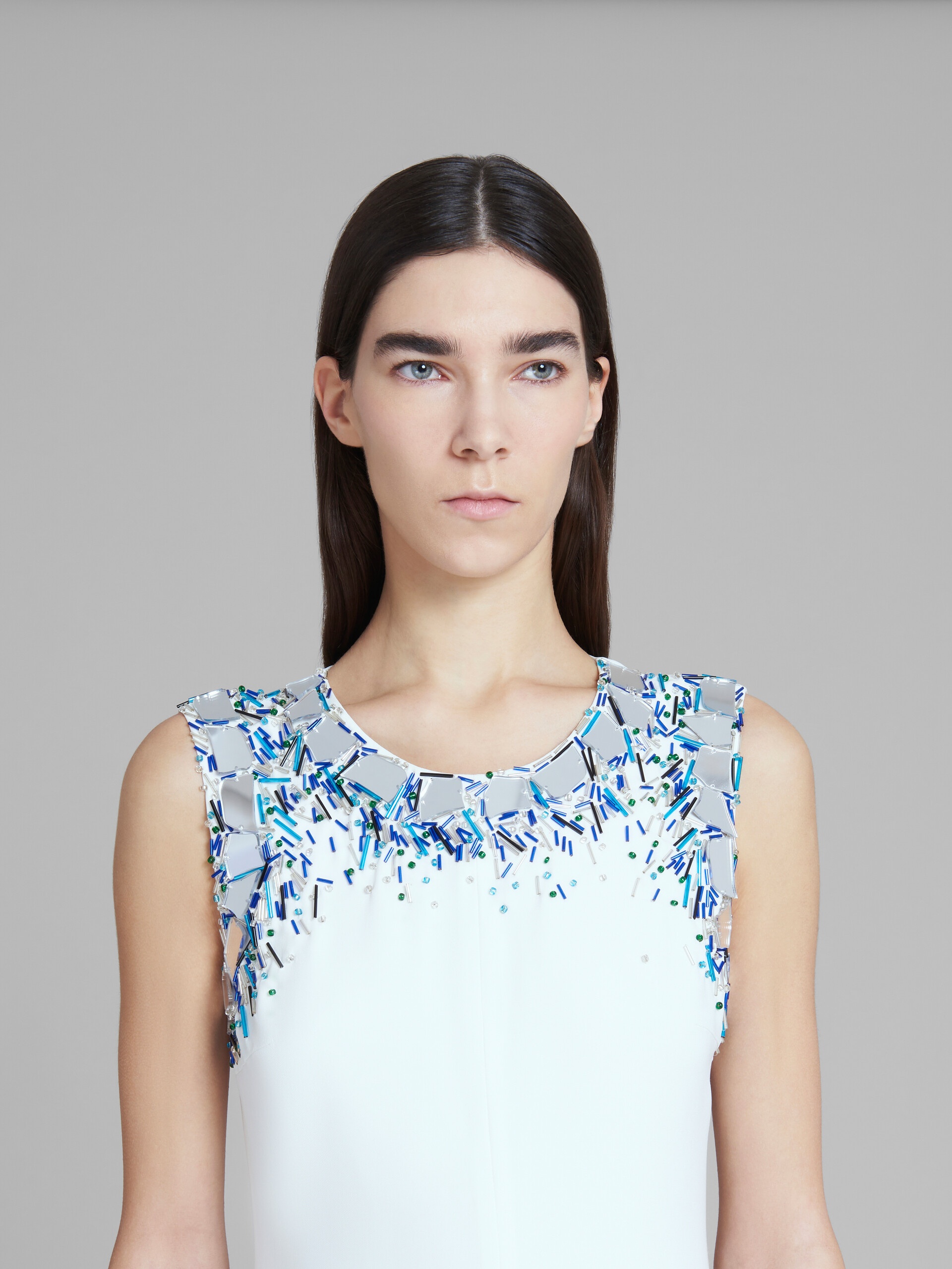 WHITE VISCOSE MIDI DRESS WITH BEADED NECKLINE - 4