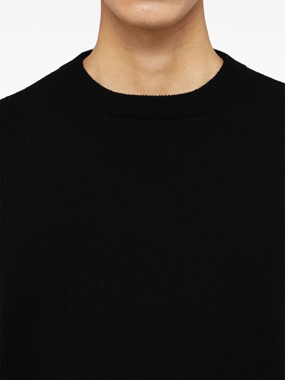 fine-knit crew-neck jumper - 4