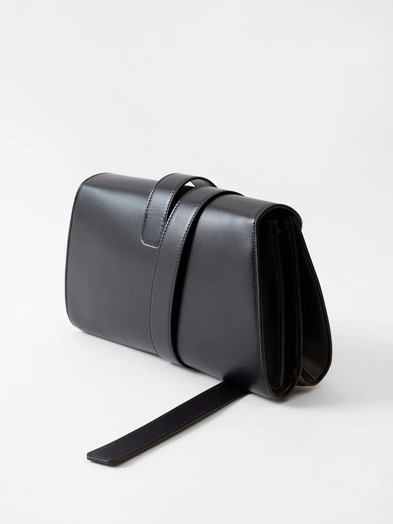 Isla buckled-tie leather clutch bag - 3