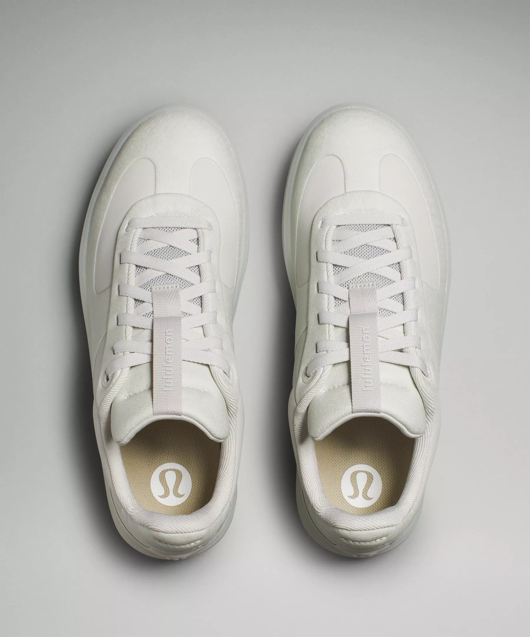 cityverse Women's Sneaker - 5