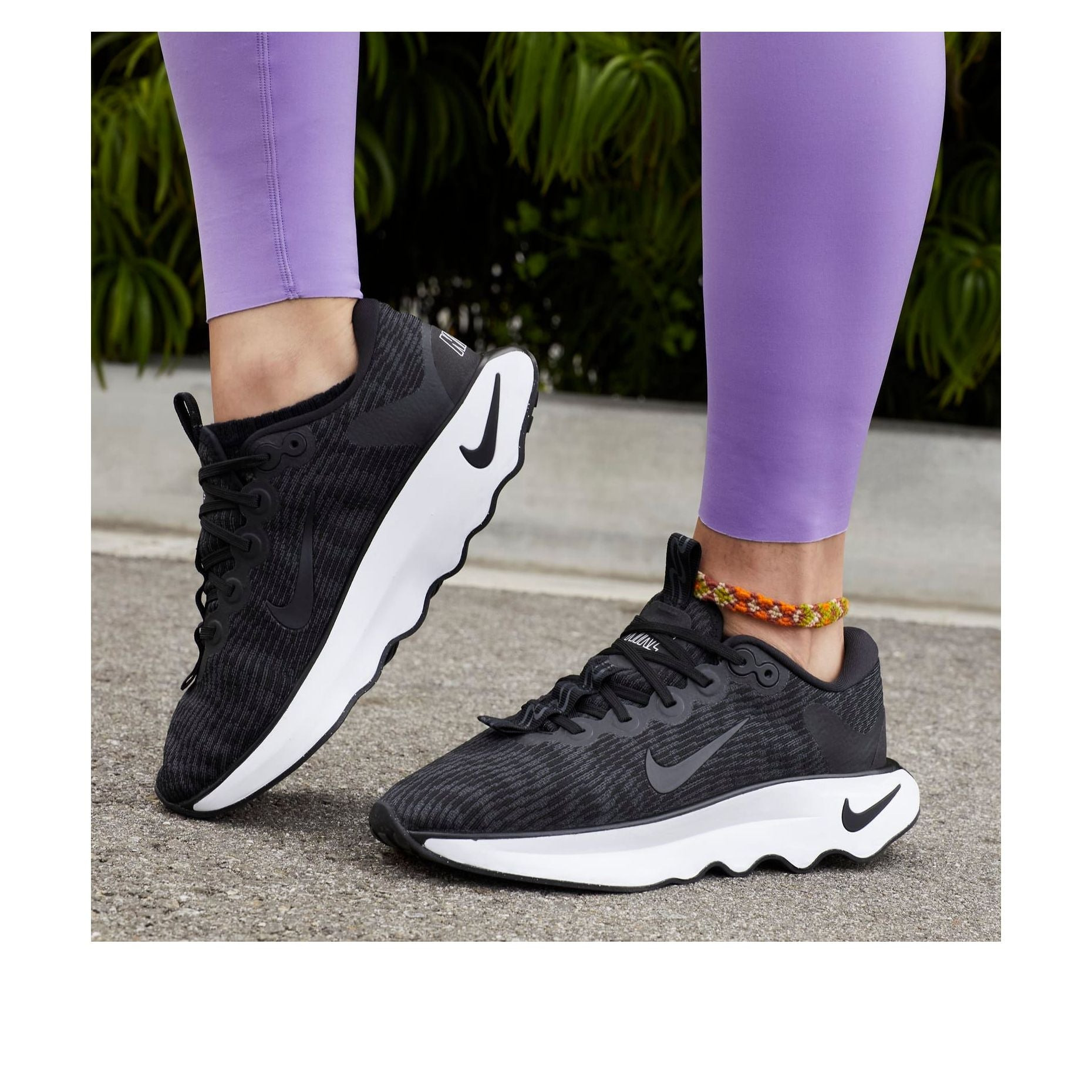 (WMNS) Nike Motiva 'Black' DV1238-001 - 5