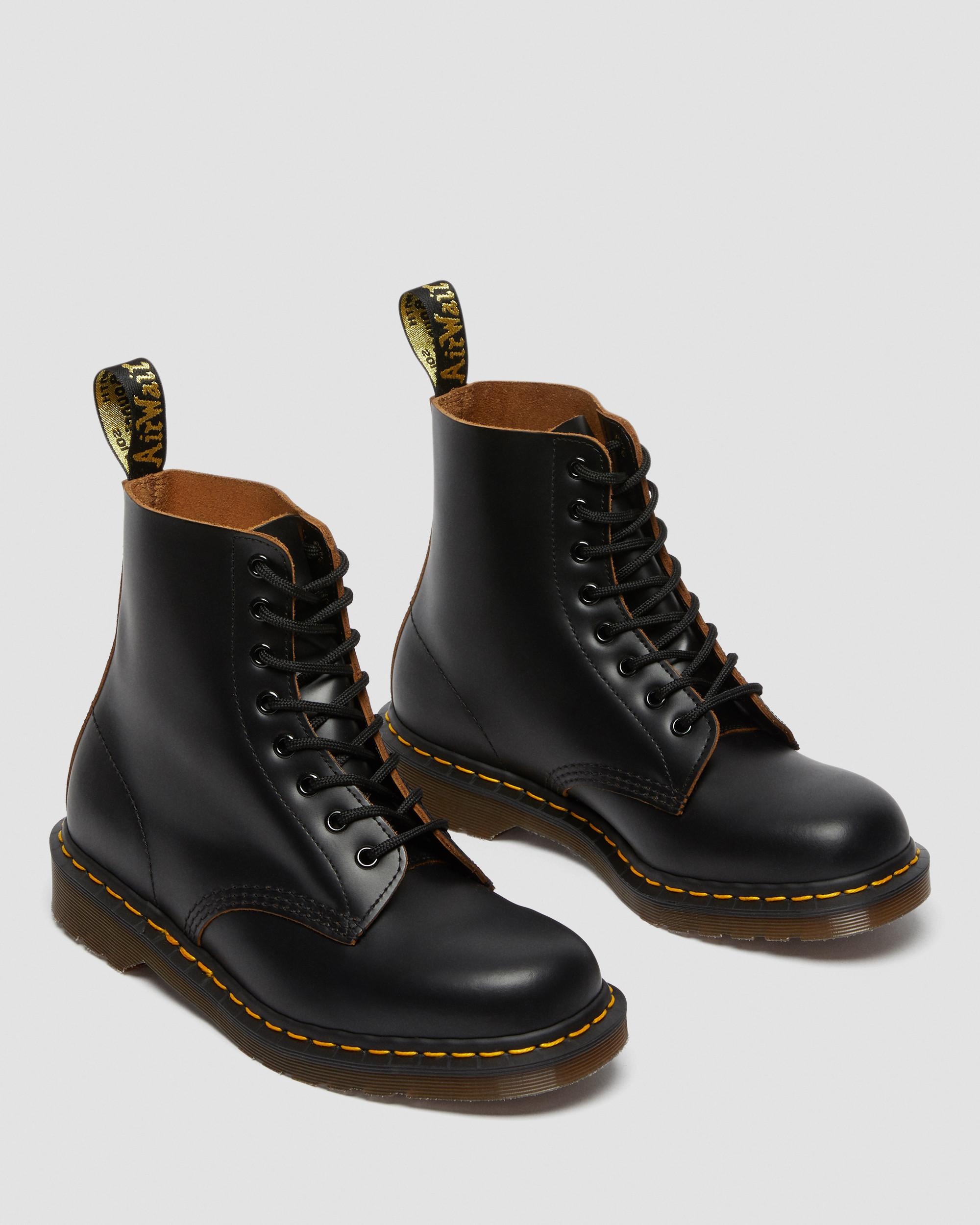 1460 Vintage Made in England Lace Up Boots - 8