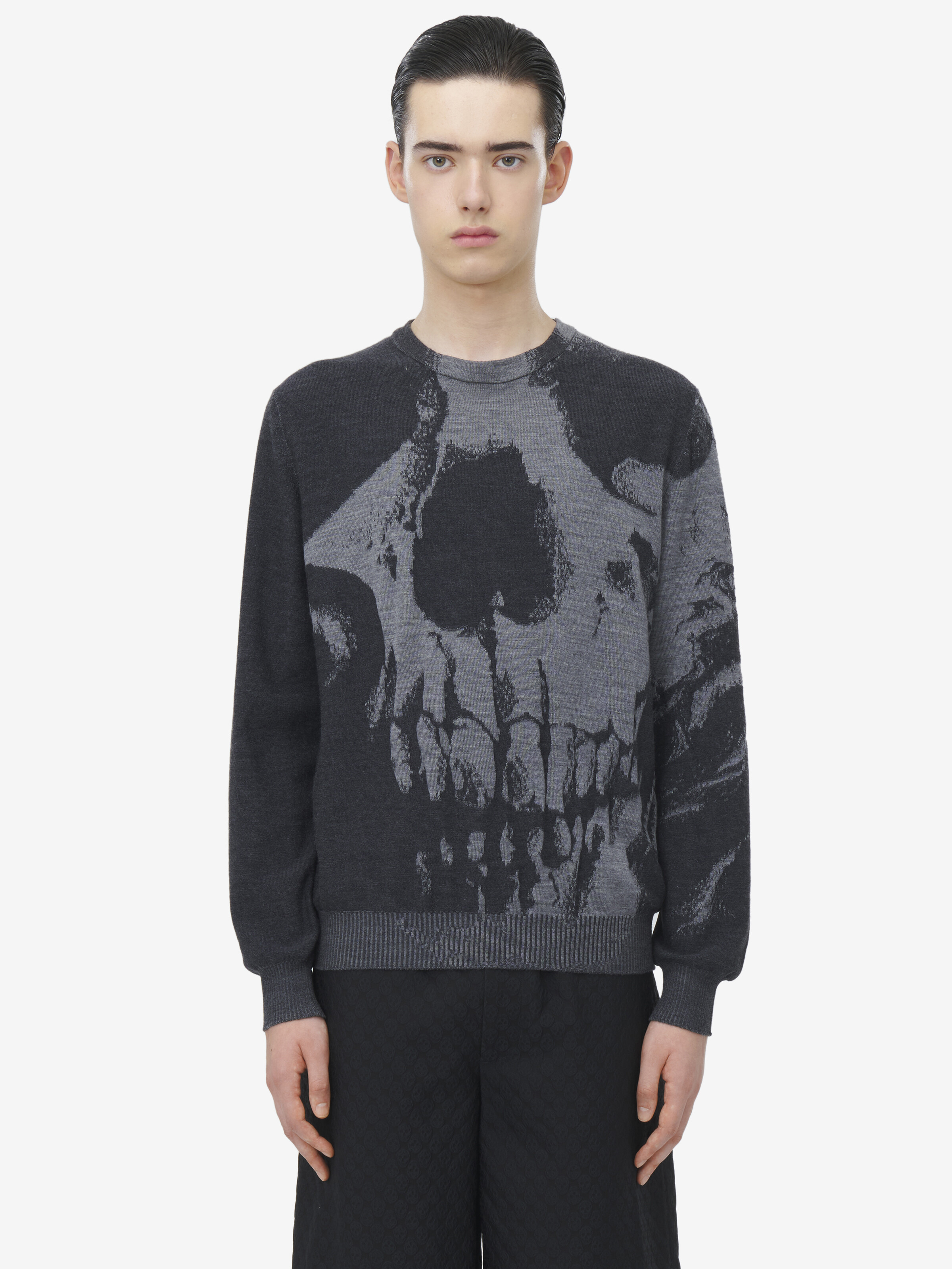 Skull Sweater - 2