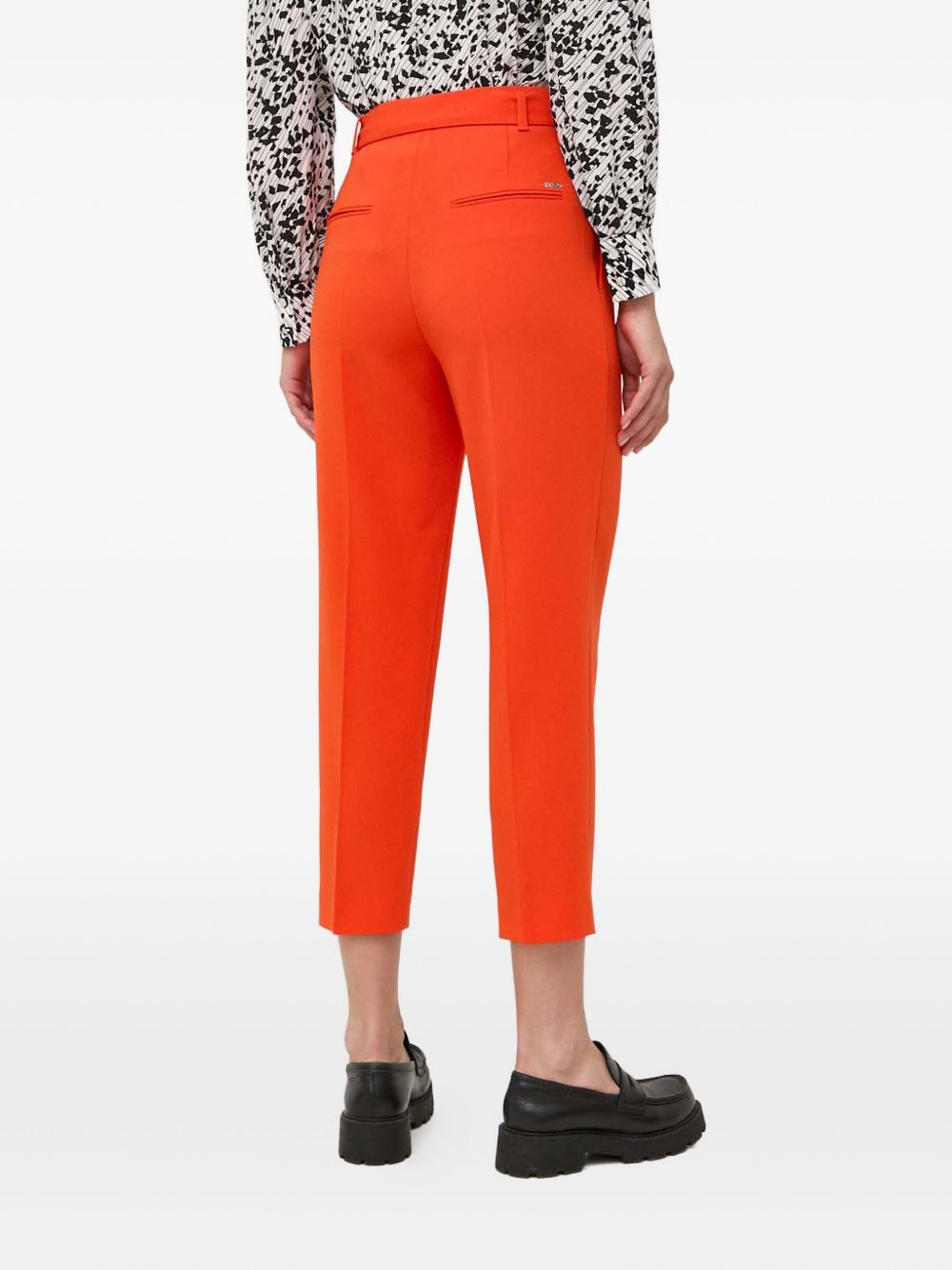 pleated belted cropped trousers - 3
