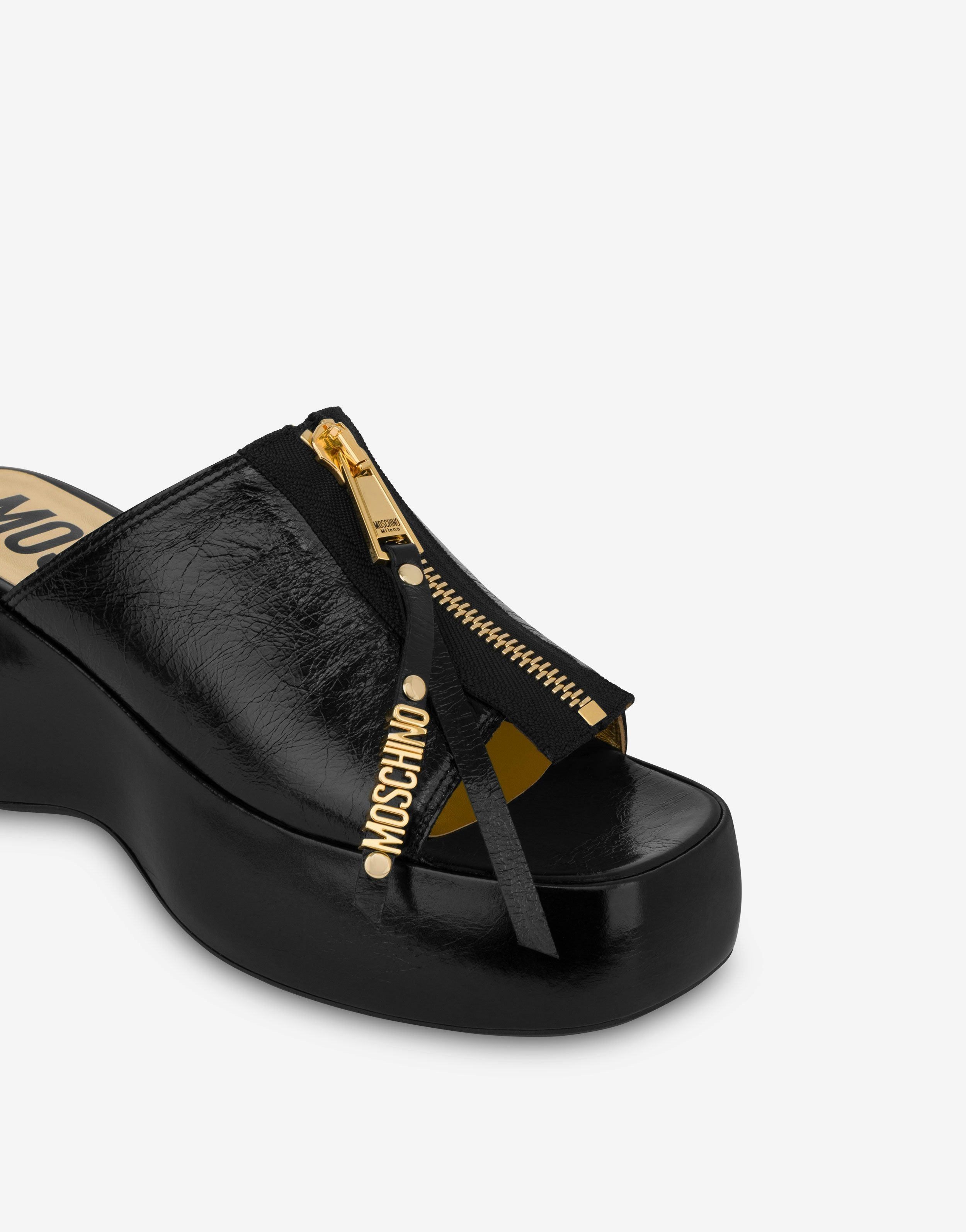 SHINY CALFSKIN PLATFORM SANDALS - 4