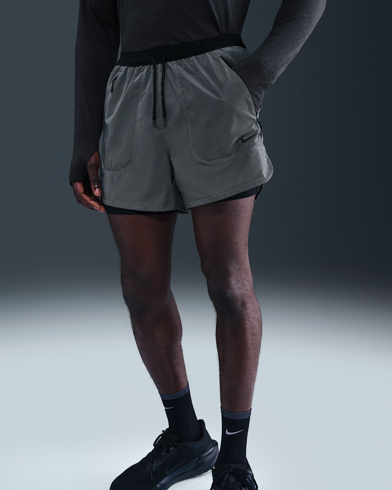 Nike Nike Men's 4" 2-in-1 Reflective Running Shorts outlook