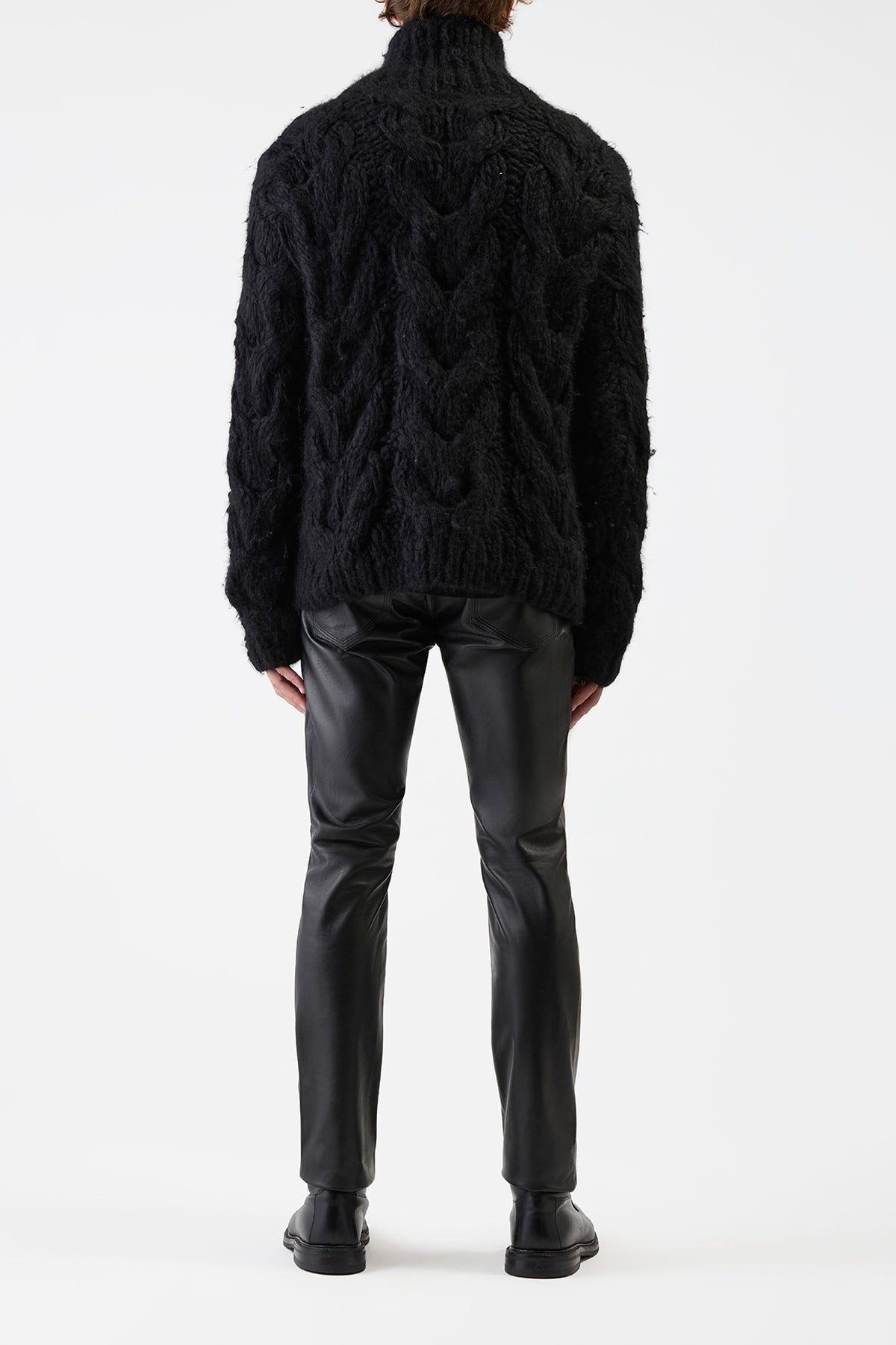 Ray Knit Sweater in Black Welfat Cashmere - 5