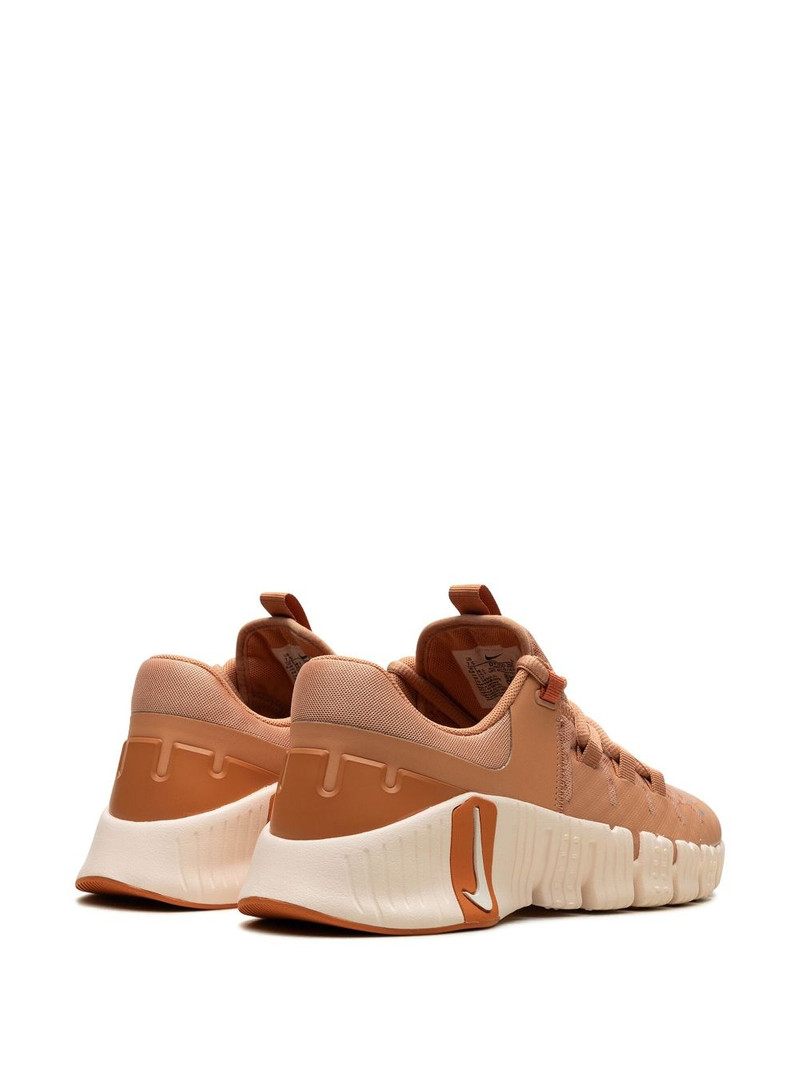Free Metcon 5 "Amber Brown" sneakers 3